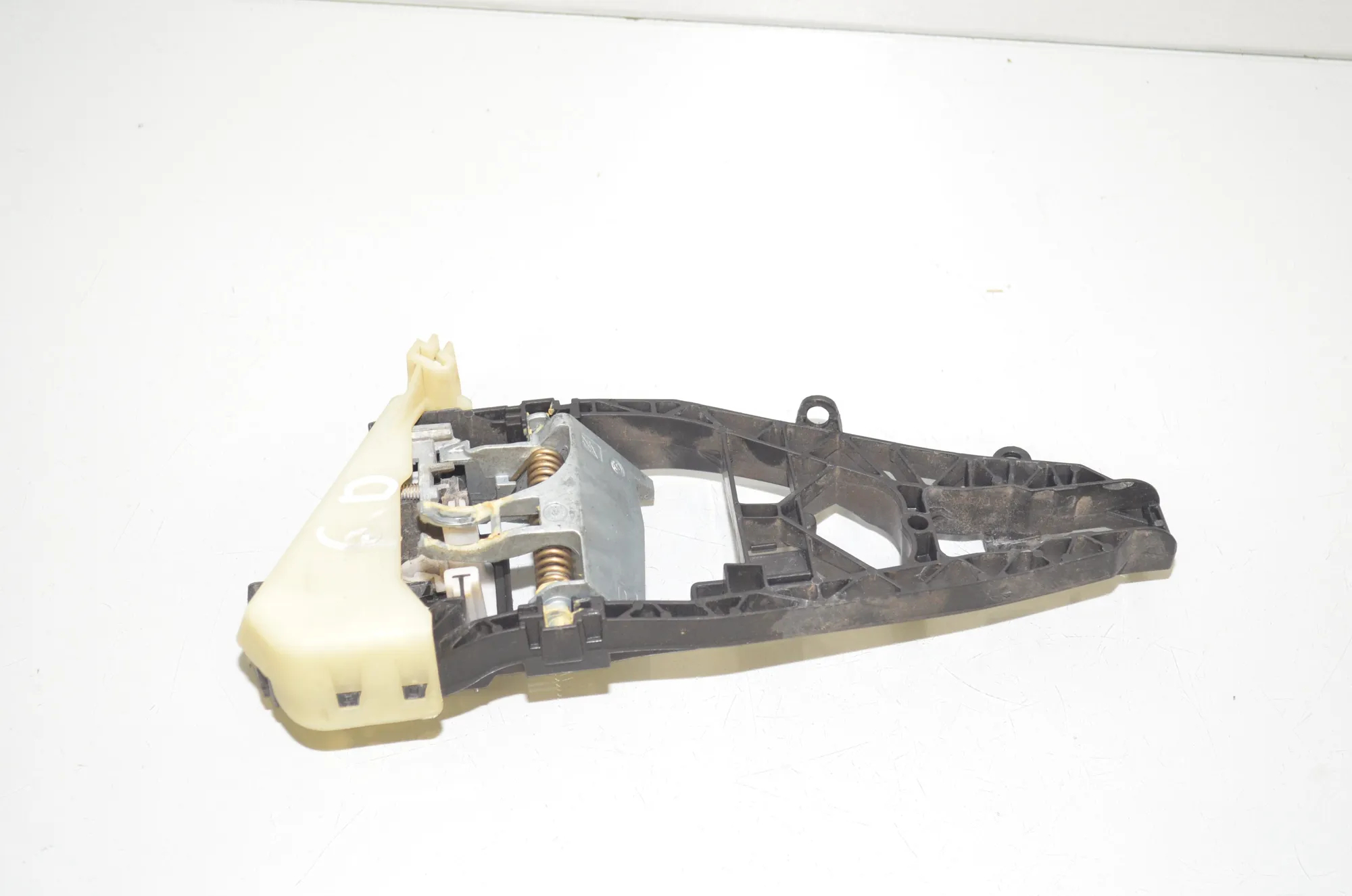 Rear Right Door Interior Handle Frame – OEM 7401212 · BMW X6 (F16, F86) xDrive 30 d 2016 – 2