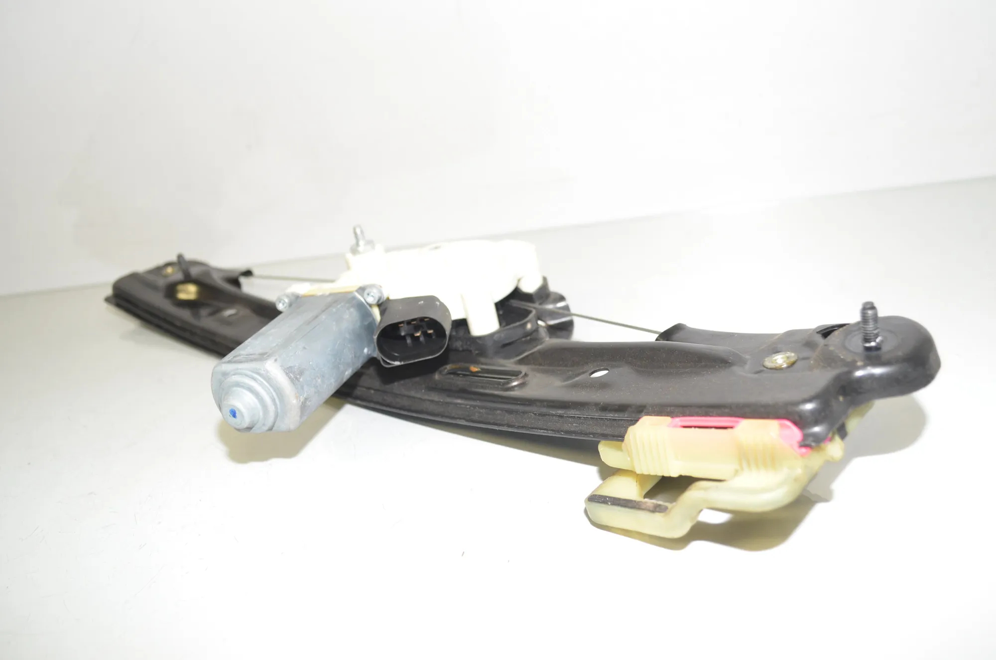 Rear Right Door Window Regulator – OEM 7286488 · BMW X6 (F16, F86) xDrive 30 d 2016 – 2