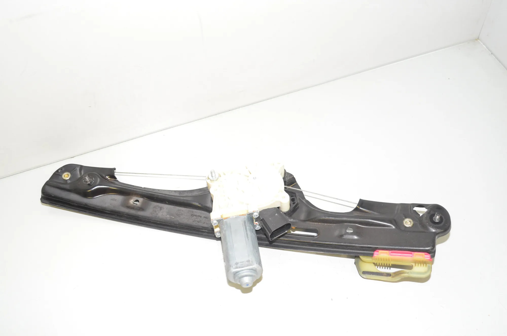 Rear Right Door Window Regulator – OEM 7286488 · BMW X6 (F16, F86) xDrive 30 d 2016