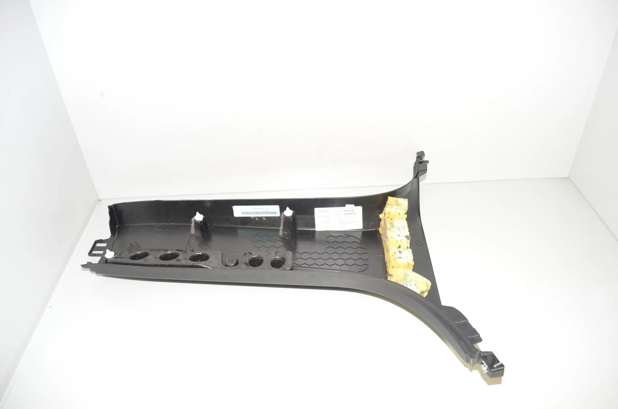 Left Side B Pillar Trim – OEM 7385627 · BMW X6 (F16, F86) xDrive 30 d 2016 – 4