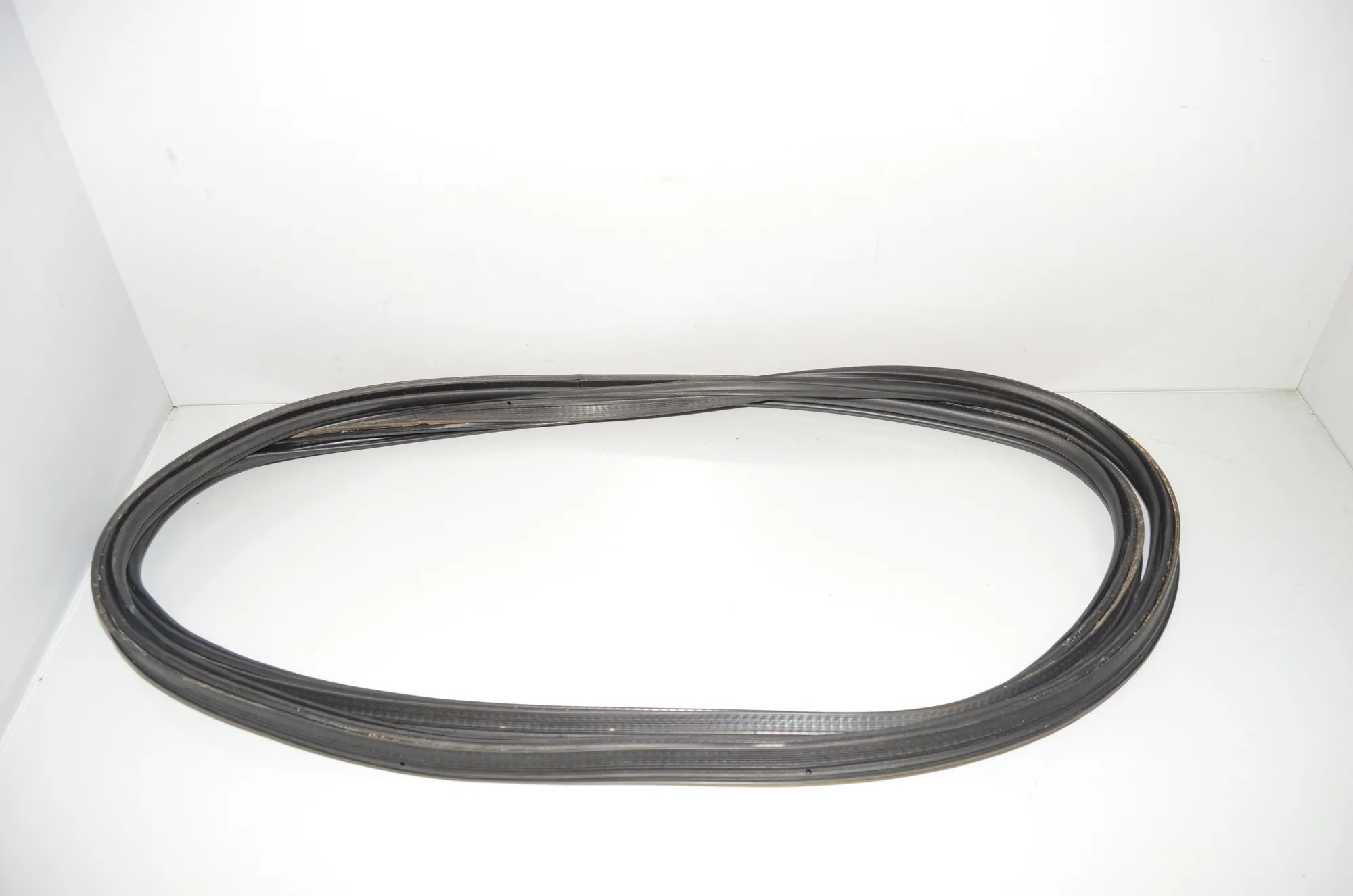 Tailgate Rubber Seal – OEM 7454915 · BMW X6 (F16, F86) xDrive 30 d 2016 – 4