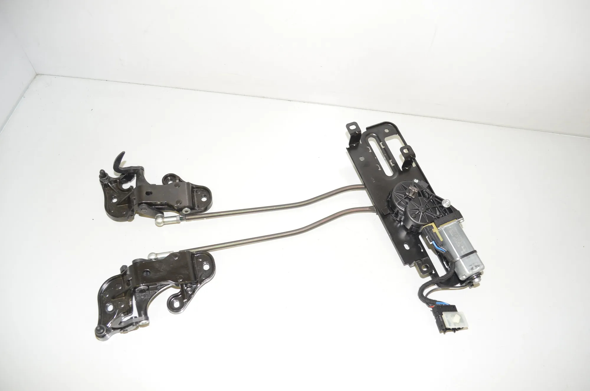 Other Control Units – OEM 98020039 · BMW 2 Cabrio (F23) 220 d 2015 – 2