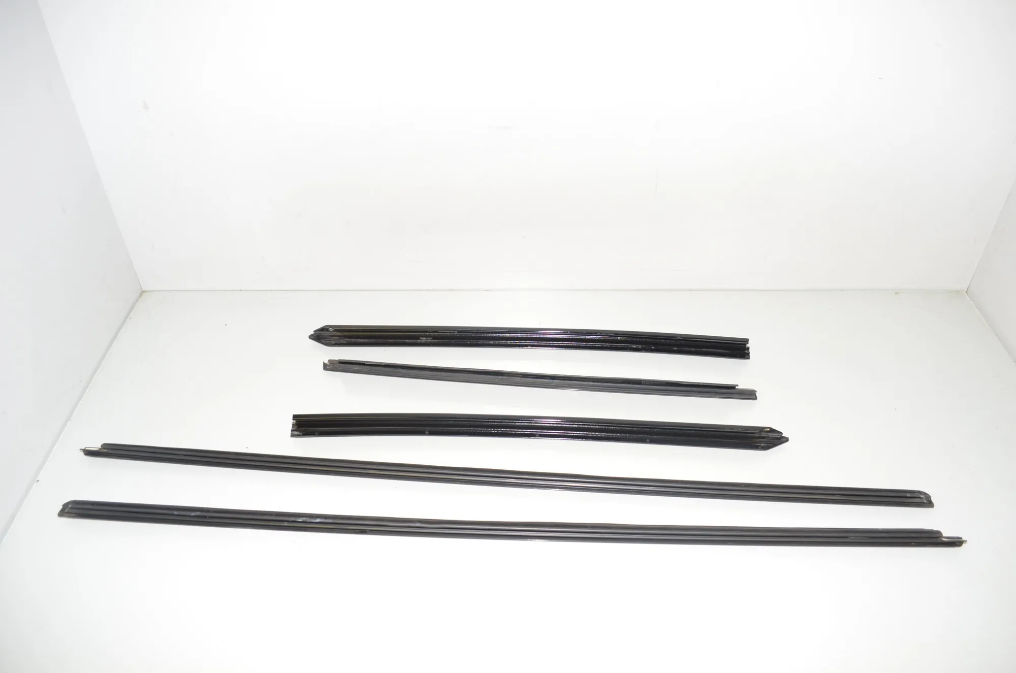 Exterior Trim Kit – OEM 7358451 · BMW 2 Cabrio (F23) 220 d 2015 – 2
