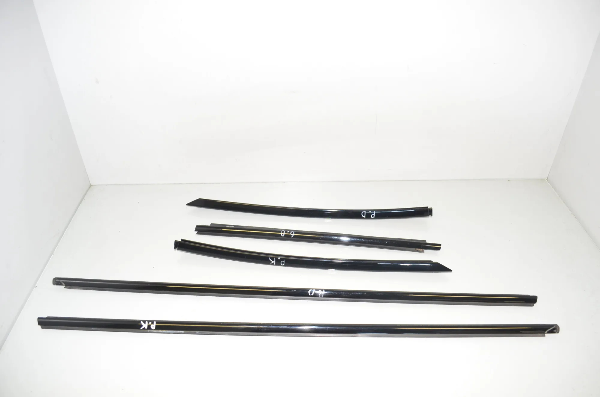 Exterior Trim Kit – OEM 7358451 · BMW 2 Cabrio (F23) 220 d 2015 – 4