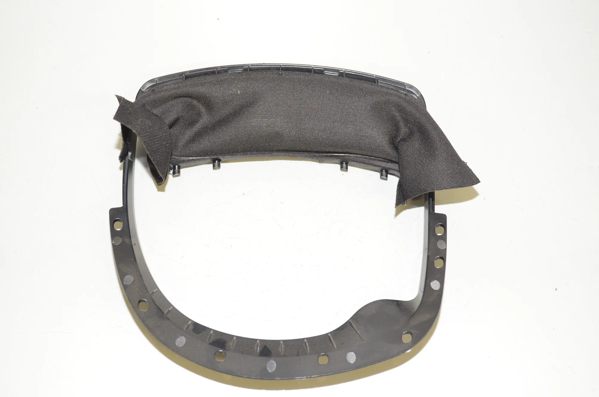 Steering Mechanism Trim – OEM 9353131 · BMW 2 Cabrio (F23) 220 d 2015 – 3