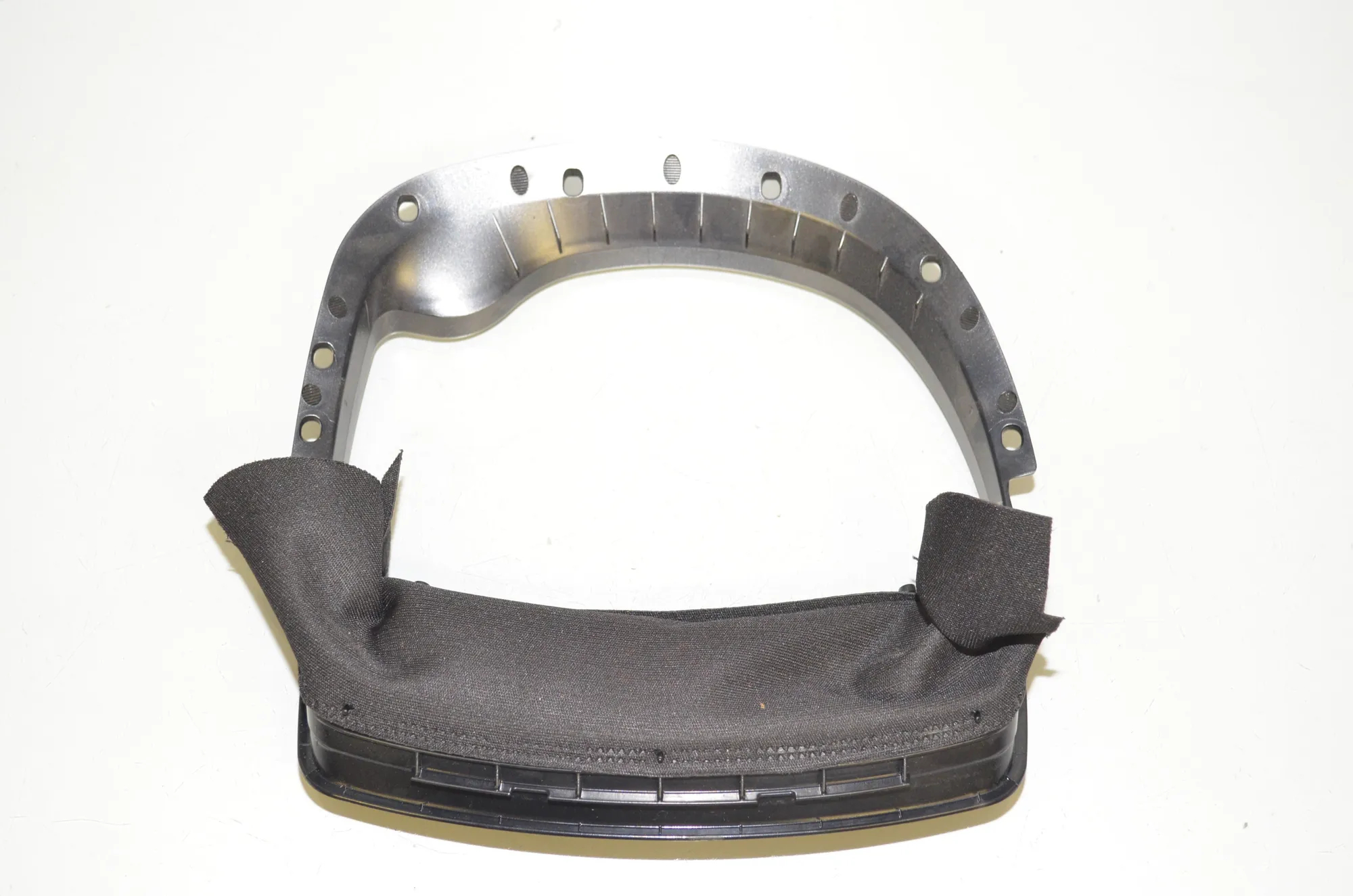 Steering Mechanism Trim – OEM 9353131 · BMW 2 Cabrio (F23) 220 d 2015 – 4