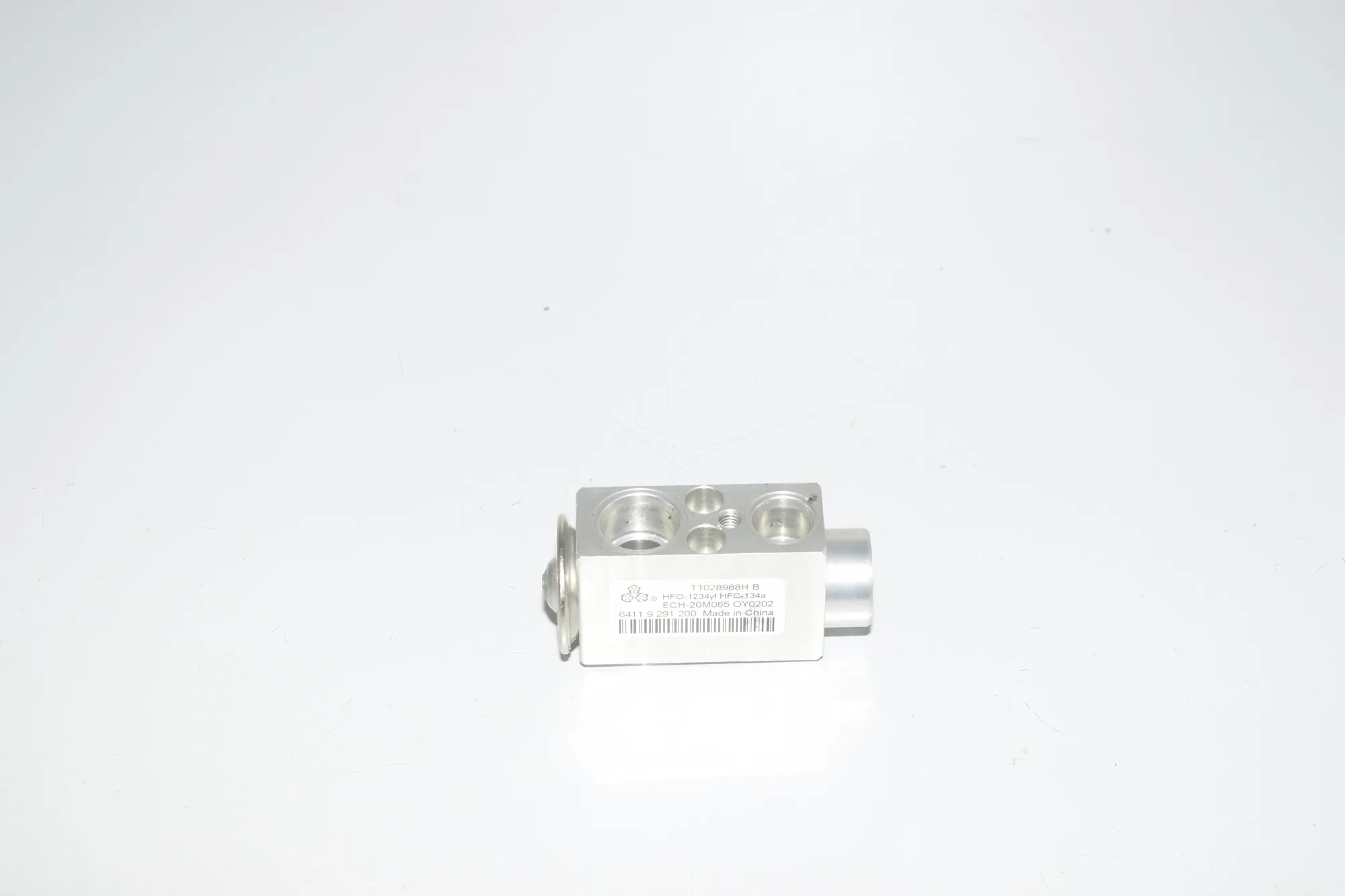 A/C Conditioner Expansion Valve – OEM 9291200 · BMW X6 (F16, F86) xDrive 30 d 2016