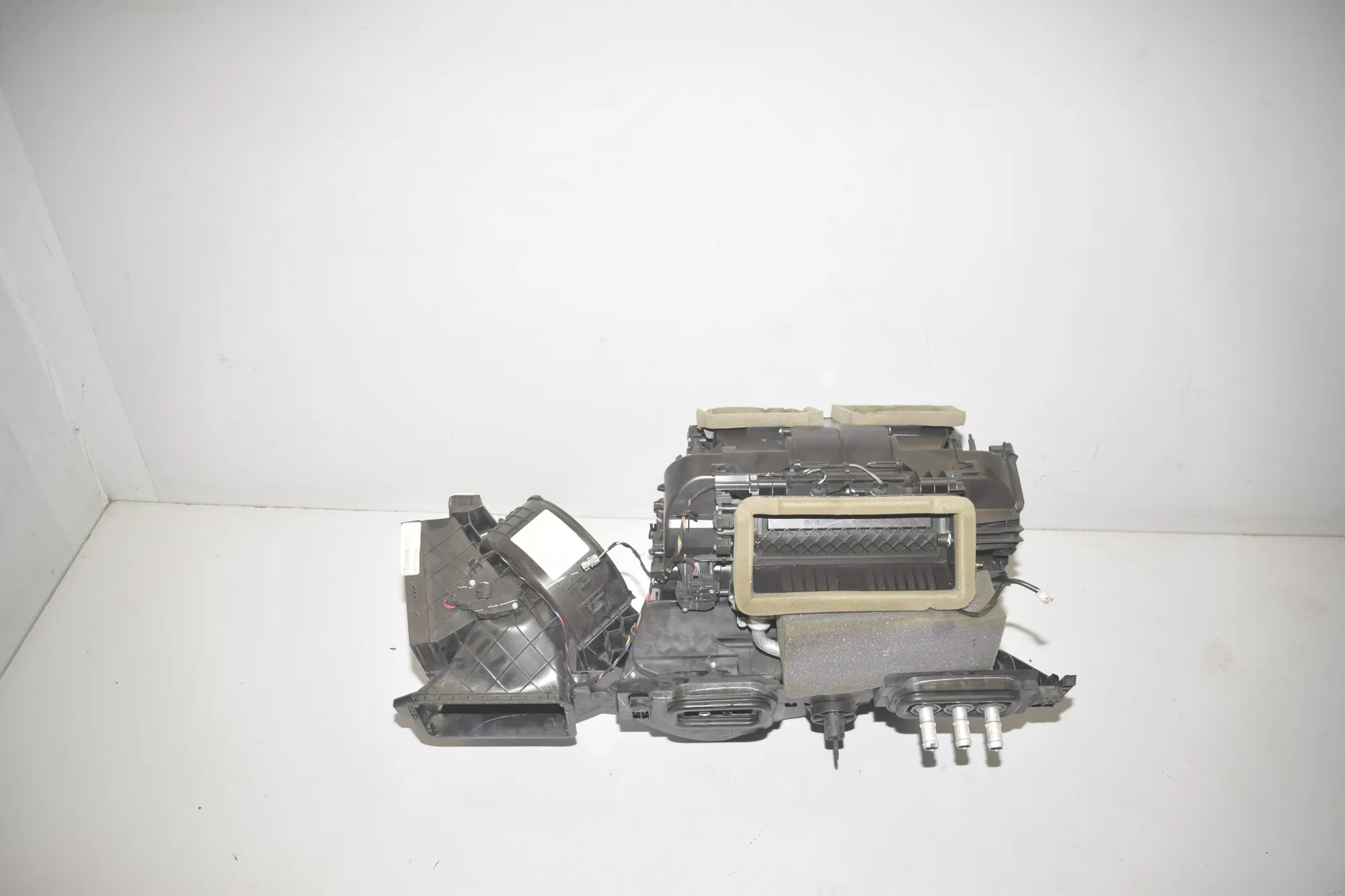 Interior Heater – OEM 9291189 · BMW X6 (F16, F86) xDrive 30 d 2016 – 6