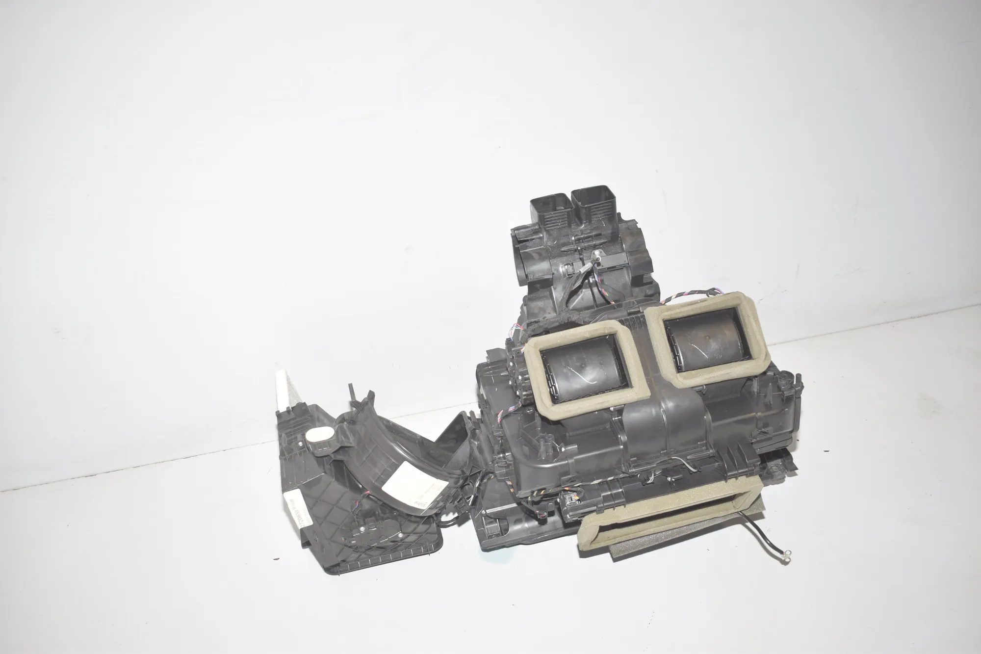 Interior Heater – OEM 9291189 · BMW X6 (F16, F86) xDrive 30 d 2016 – 2