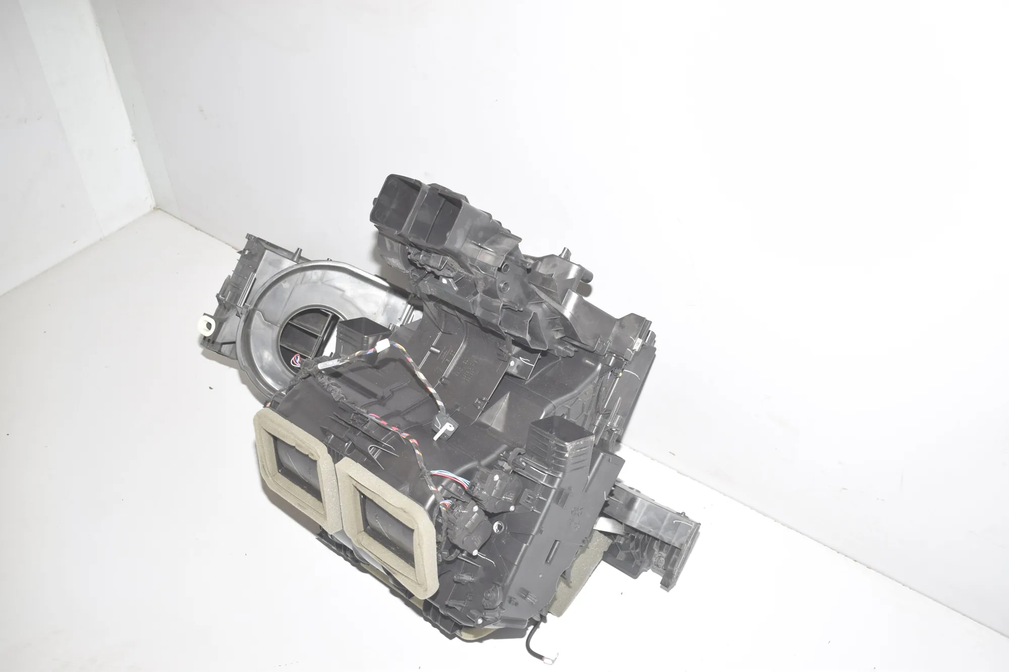 Interior Heater – OEM 9291189 · BMW X6 (F16, F86) xDrive 30 d 2016 – 4