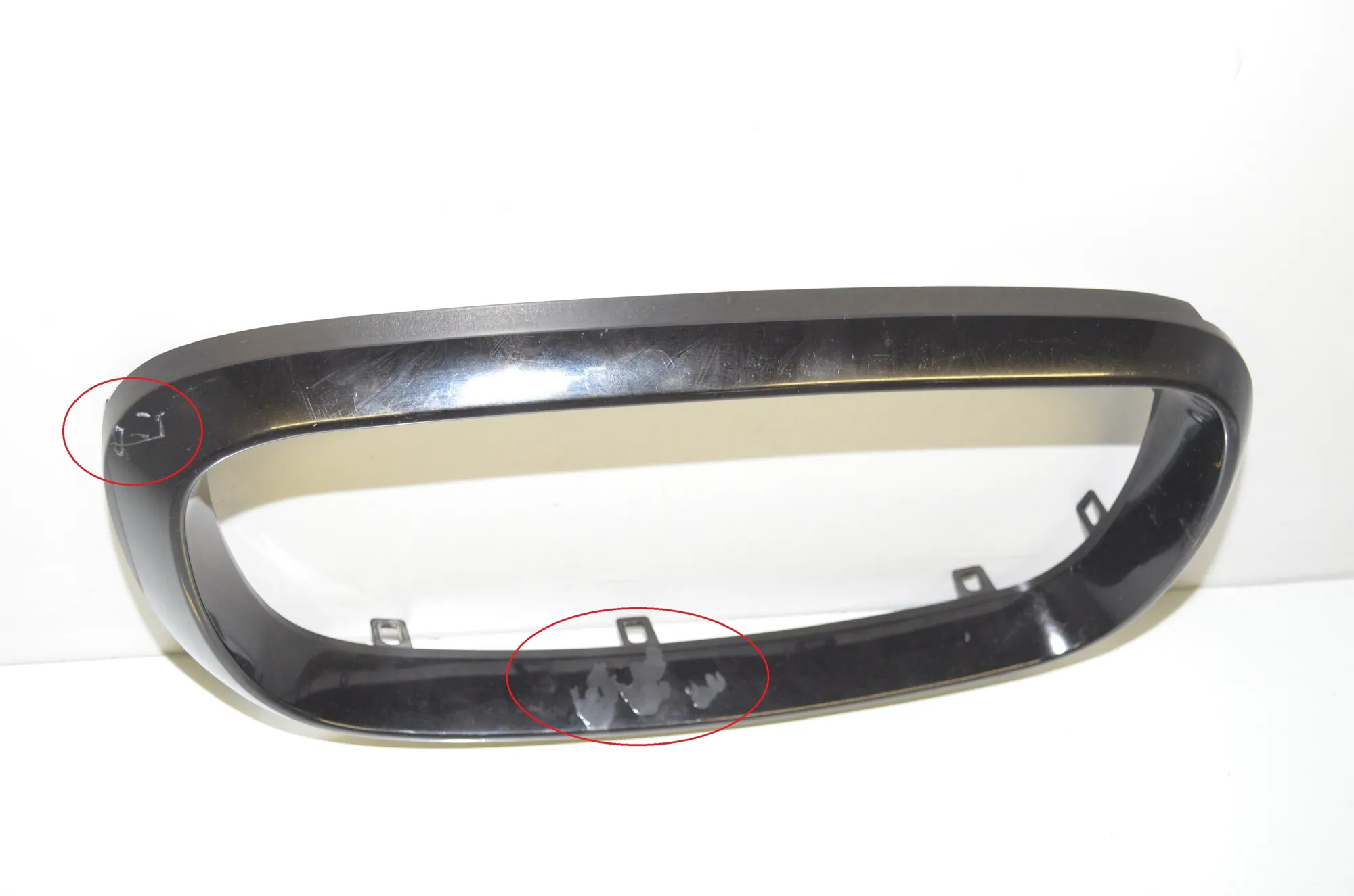 Front Upper Grill – OEM 7373690 · BMW X6 (F16, F86) xDrive 30 d 2016 – 5