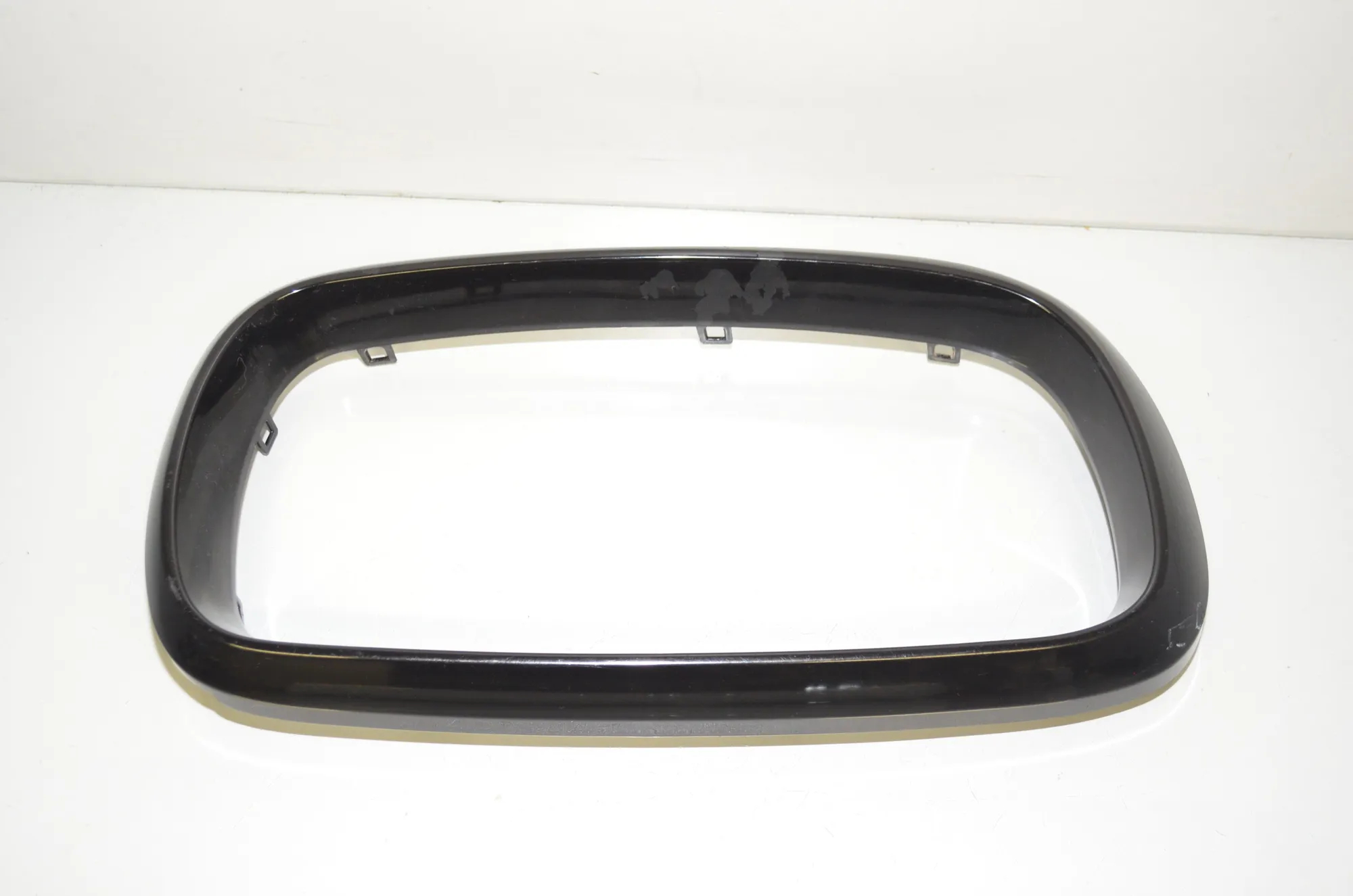 Front Upper Grill – OEM 7373690 · BMW X6 (F16, F86) xDrive 30 d 2016 – 2
