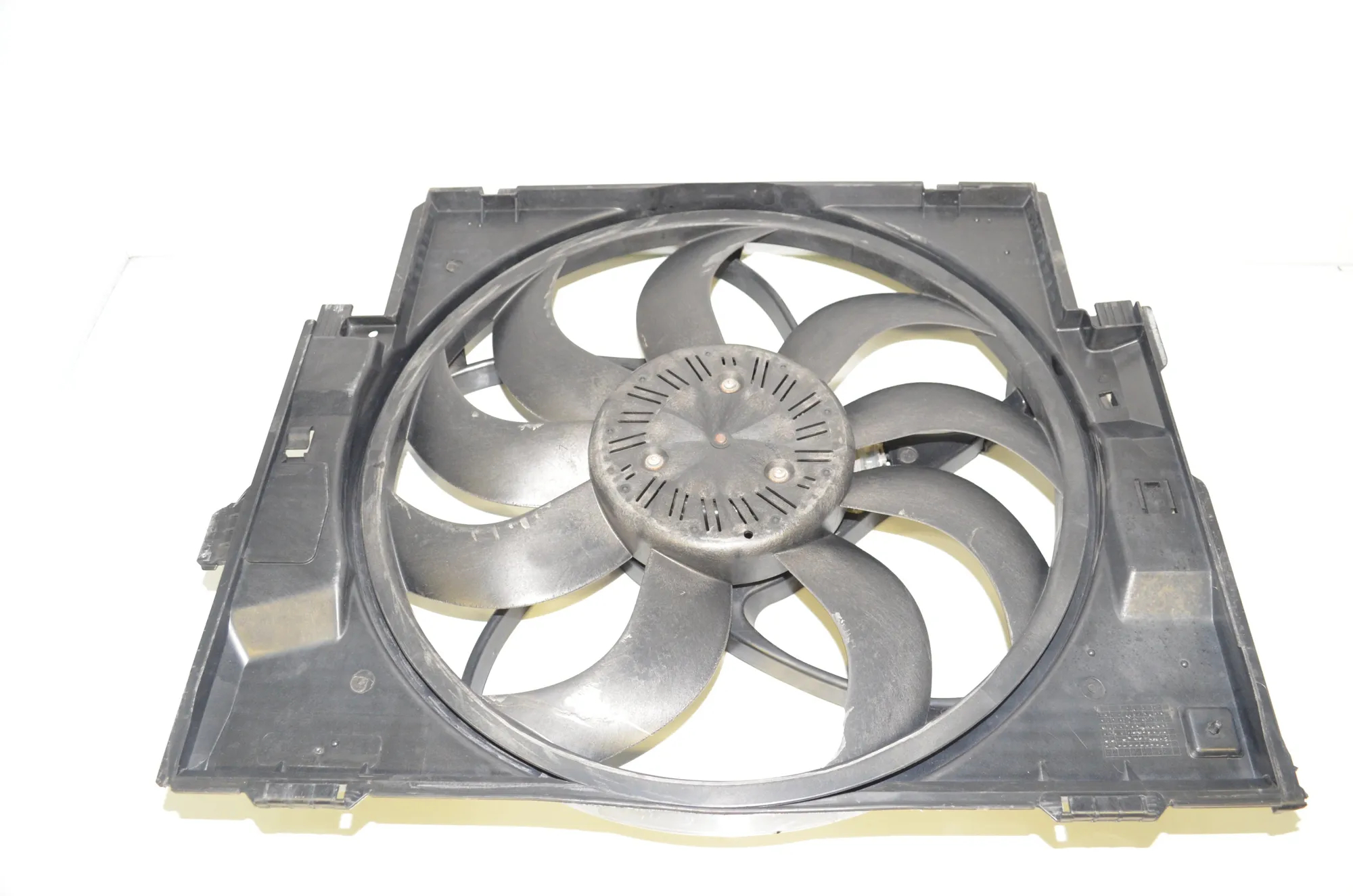 A/C Air Condition Fan – OEM 8641946 · BMW 4 Gran Coupe (F36) 418 d 2017