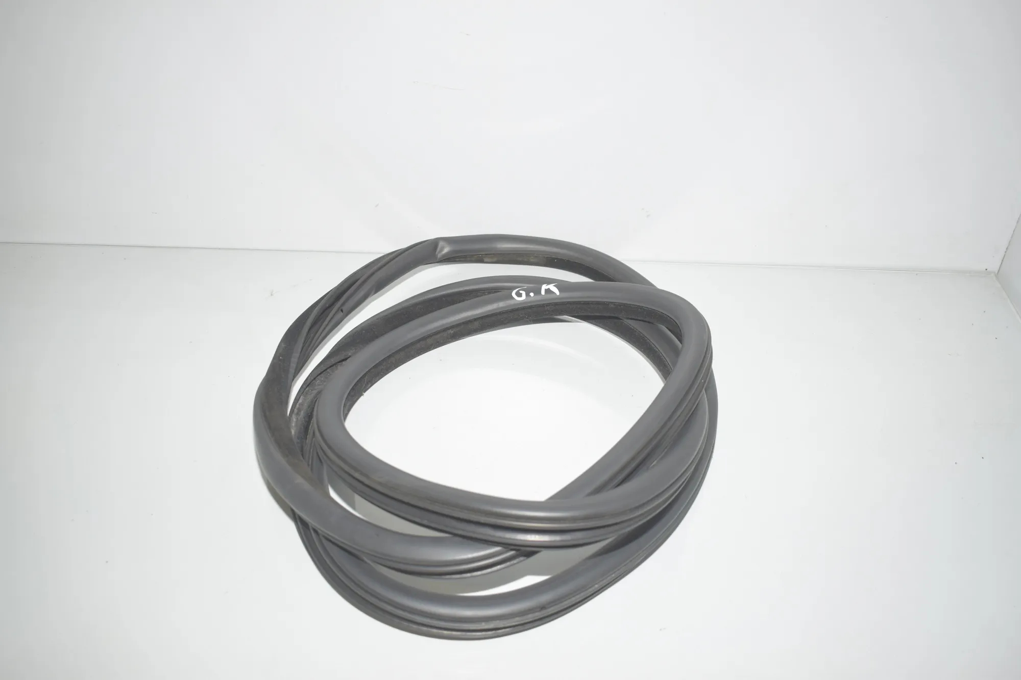 Rear Left Door Seal Rubber – OEM 7199770 · BMW 5 Touring (F11) 525 d 2010