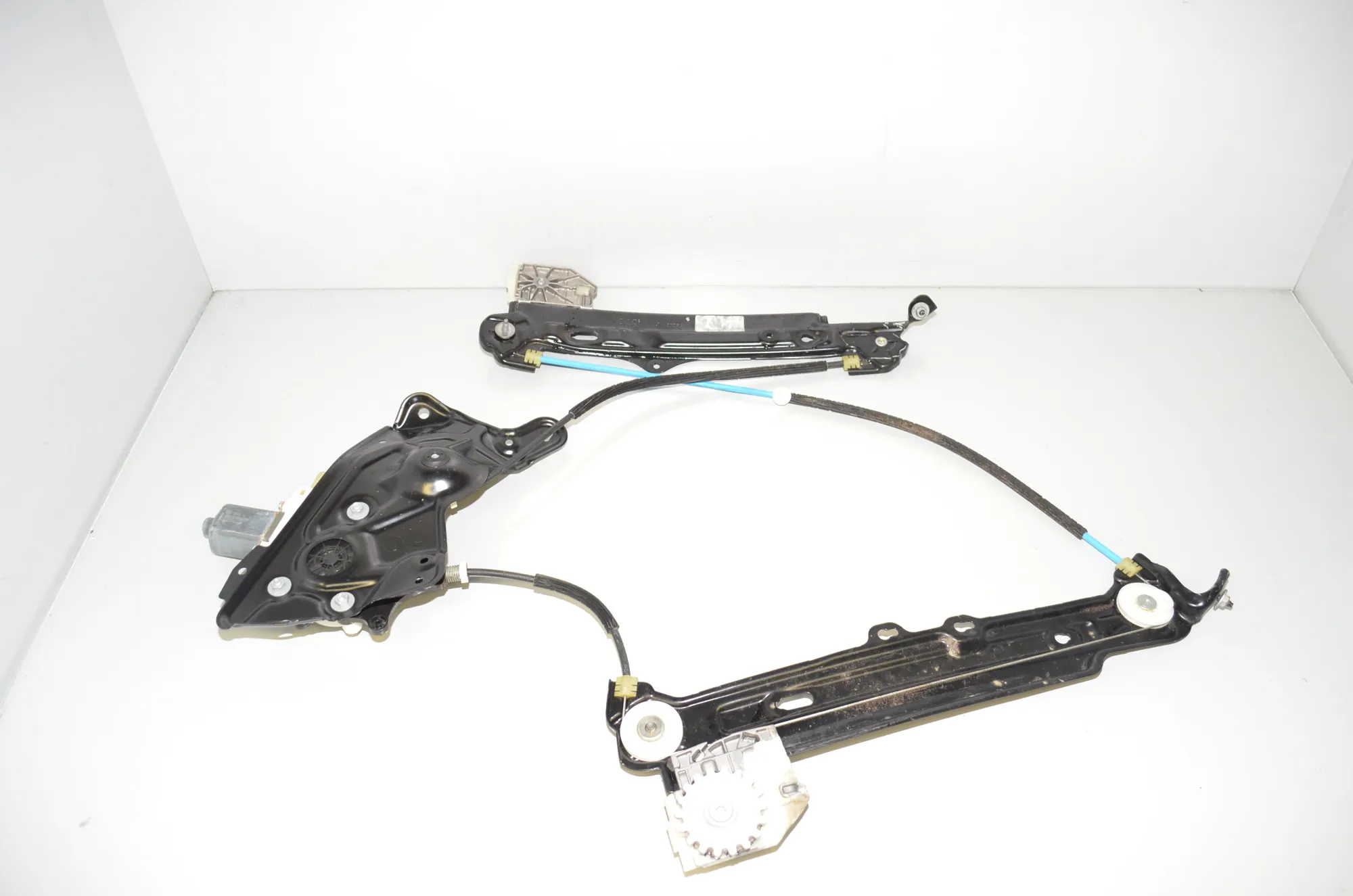 Rear Left Door Window Regulator – OEM 7365257 · BMW 4 Gran Coupe (F36) 418 d 2017 – 3