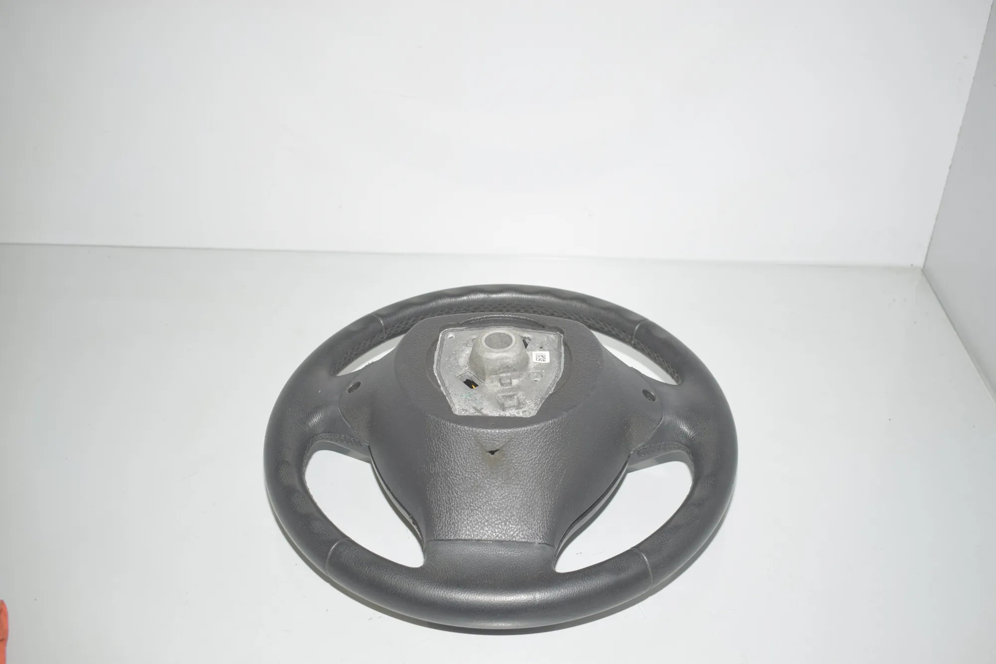 Steering Wheel – OEM 9229480 · BMW 5 Touring (F11) 525 d 2010 – 6
