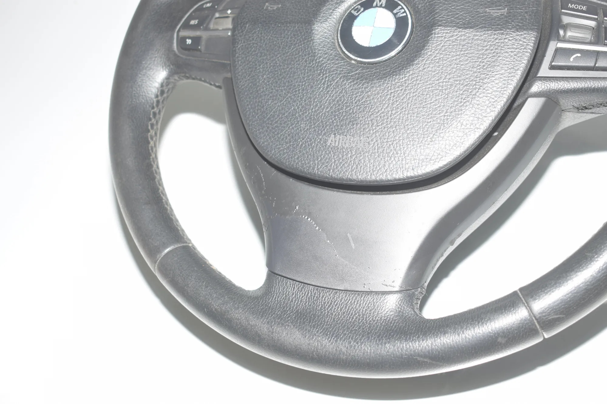 Steering Wheel – OEM 9229480 · BMW 5 Touring (F11) 525 d 2010 – 3