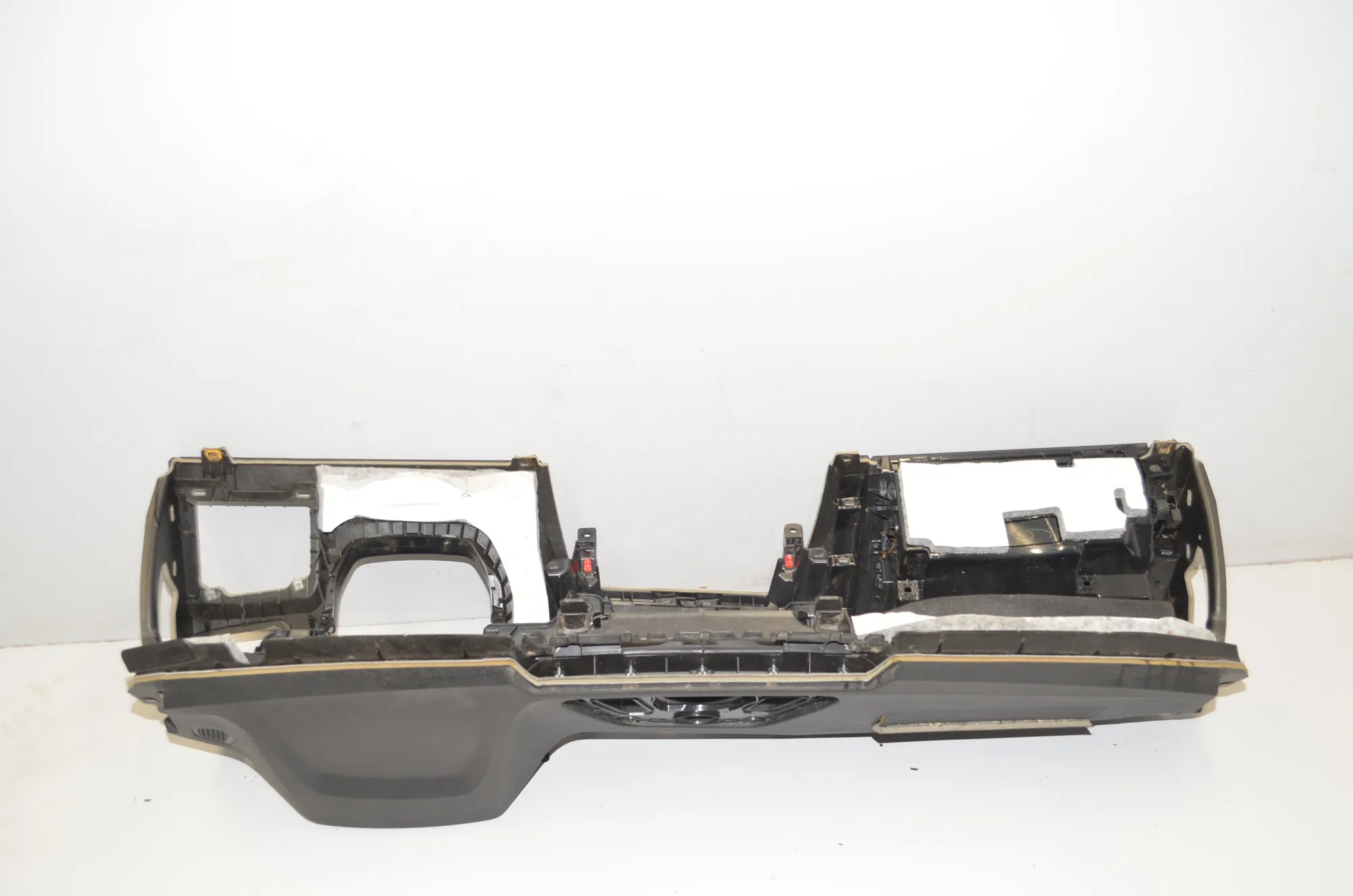 Dashboard – OEM 6847590 · BMW 3 Touring (G21) (2019 - -) 330 e Plug-in-Hybrid 2020 – 4