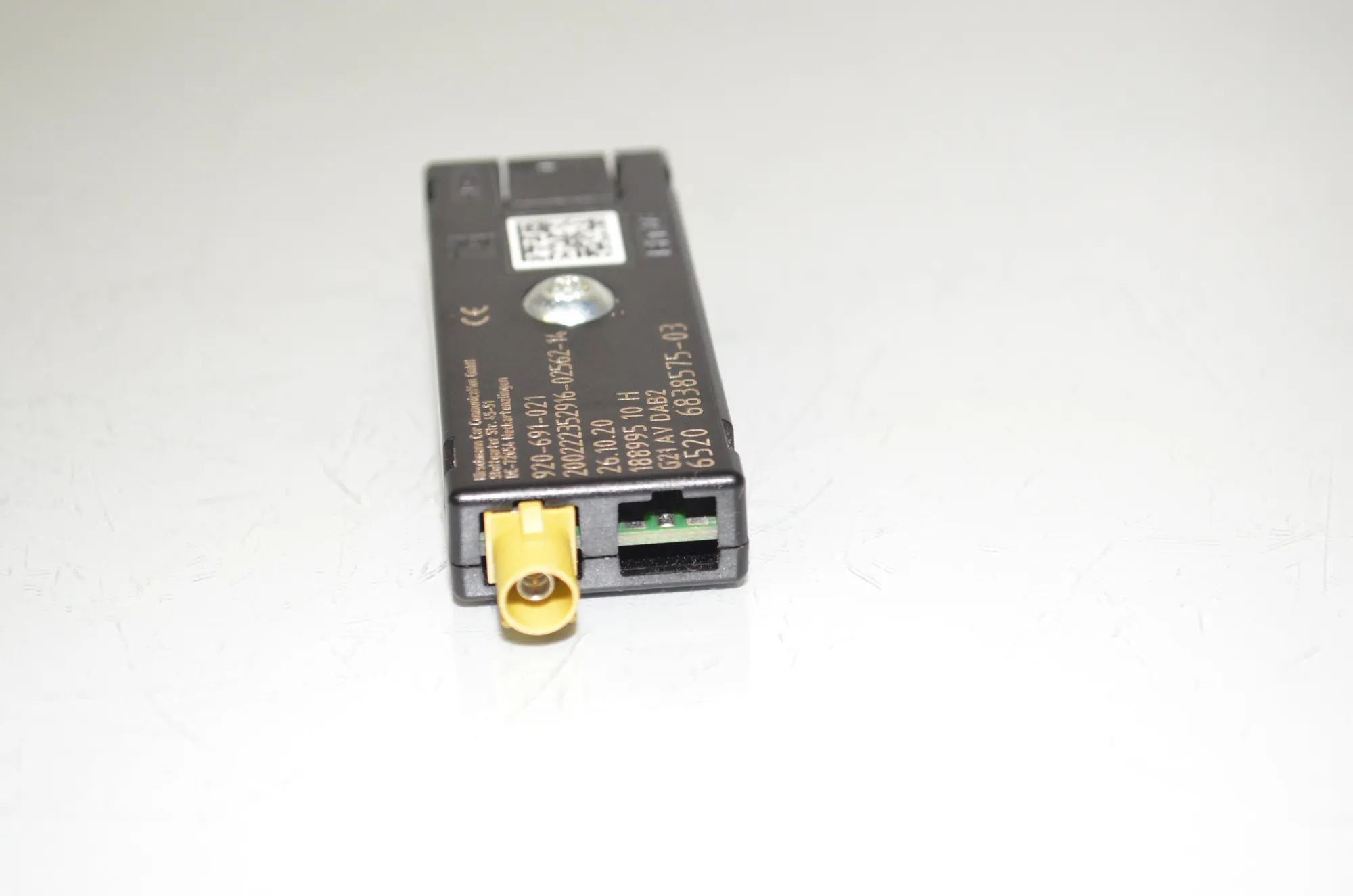 Antenna – OEM 6838575 · BMW 3 Touring (G21) (2019 - -) 330 e Plug-in-Hybrid 2020 – 4