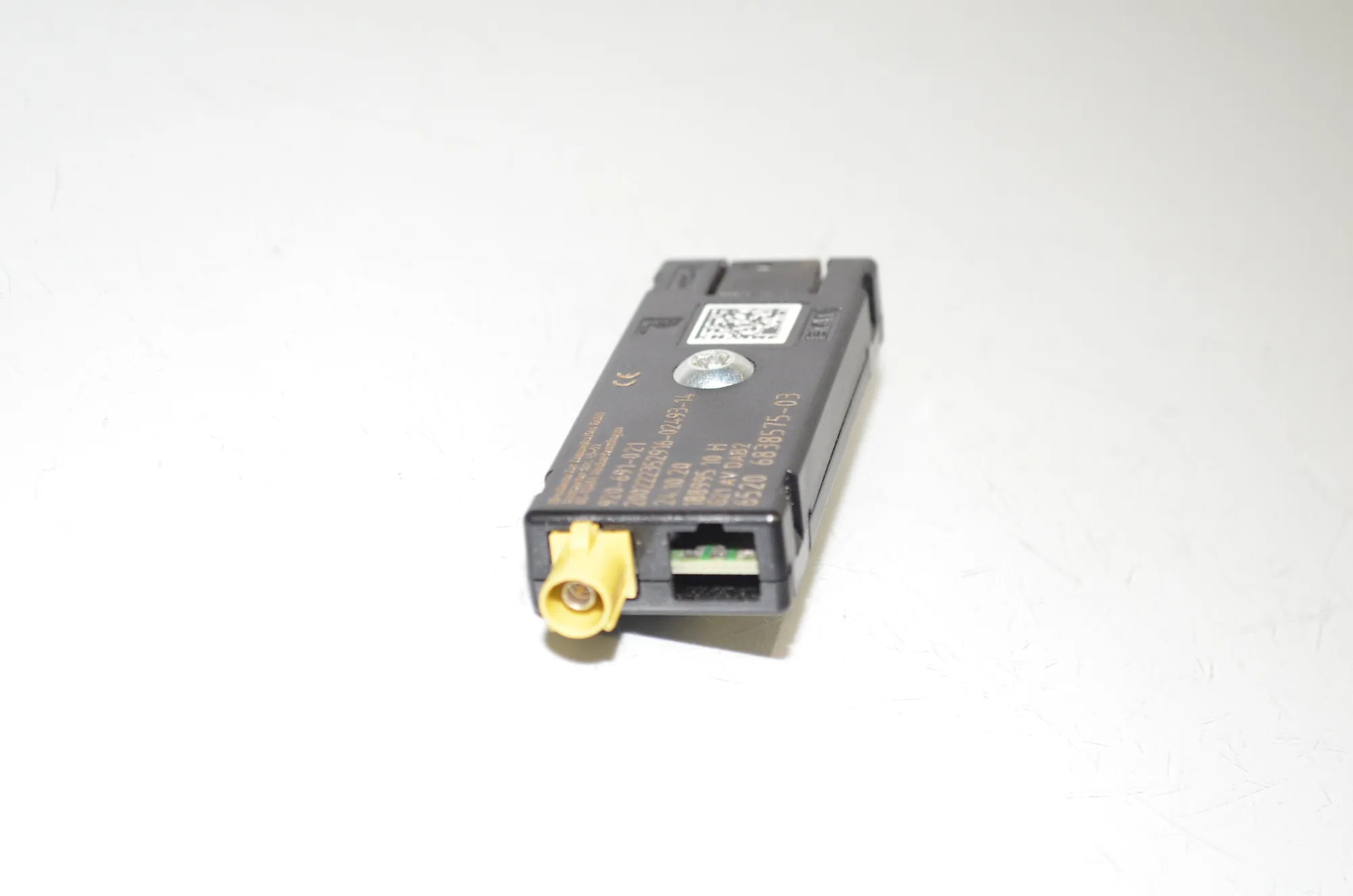 Antenna – OEM 6838575 · BMW 3 Touring (G21) (2019 - -) 330 e Plug-in-Hybrid 2020 – 4