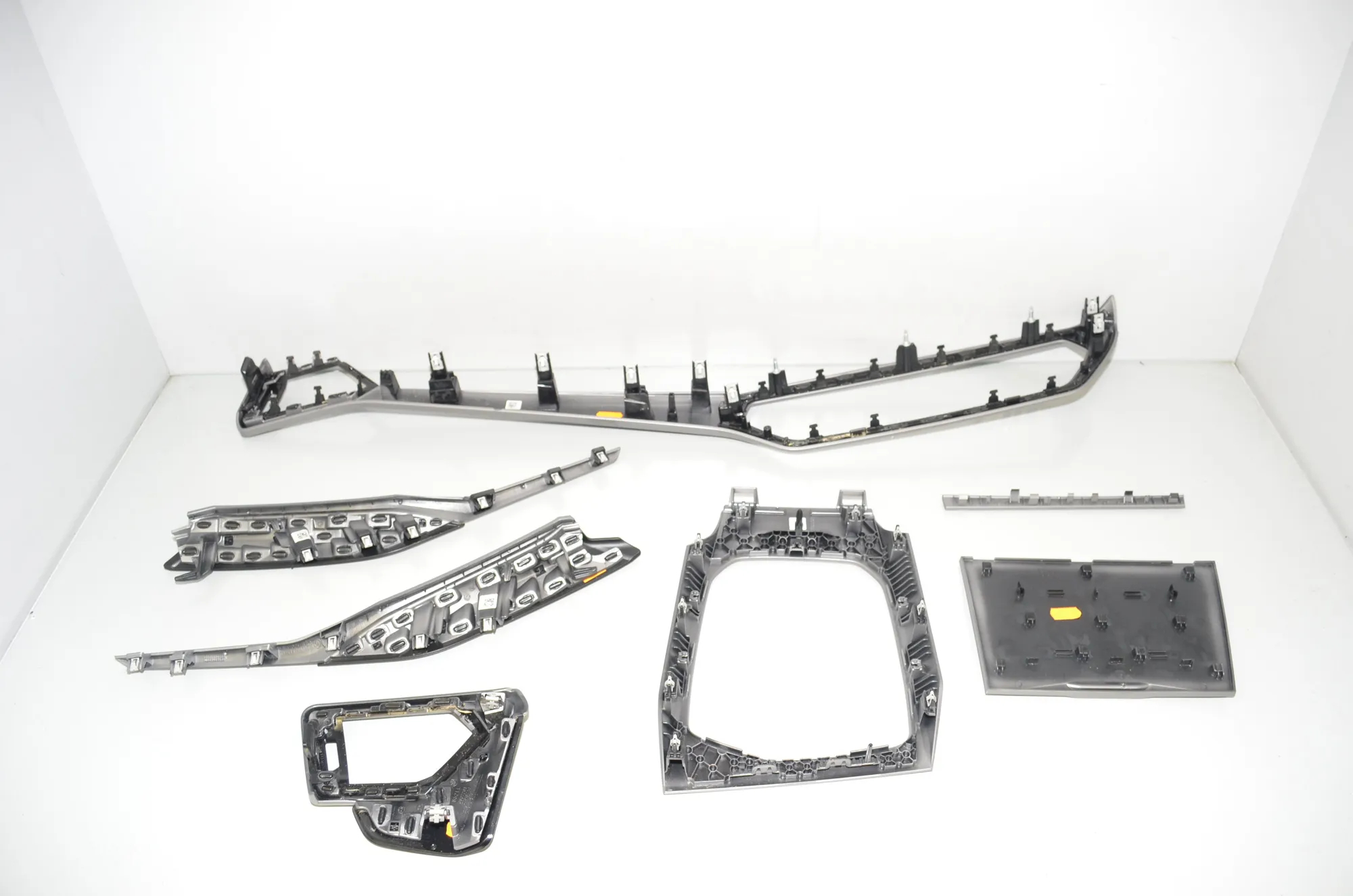Interior Trim Strips Kit – OEM 6806783 · BMW 3 Touring (G21) (2019 - -) 330 e Plug-in-Hybrid 2020 – 3