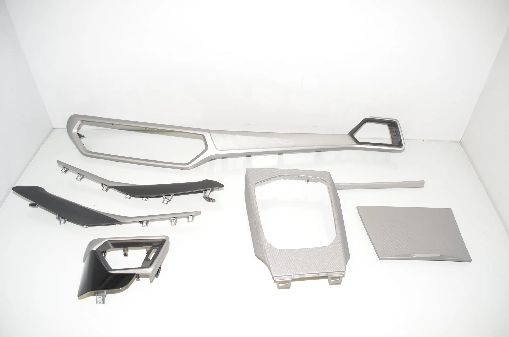 Interior Trim Strips Kit – OEM 6806783 · BMW 3 Touring (G21) (2019 - -) 330 e Plug-in-Hybrid 2020