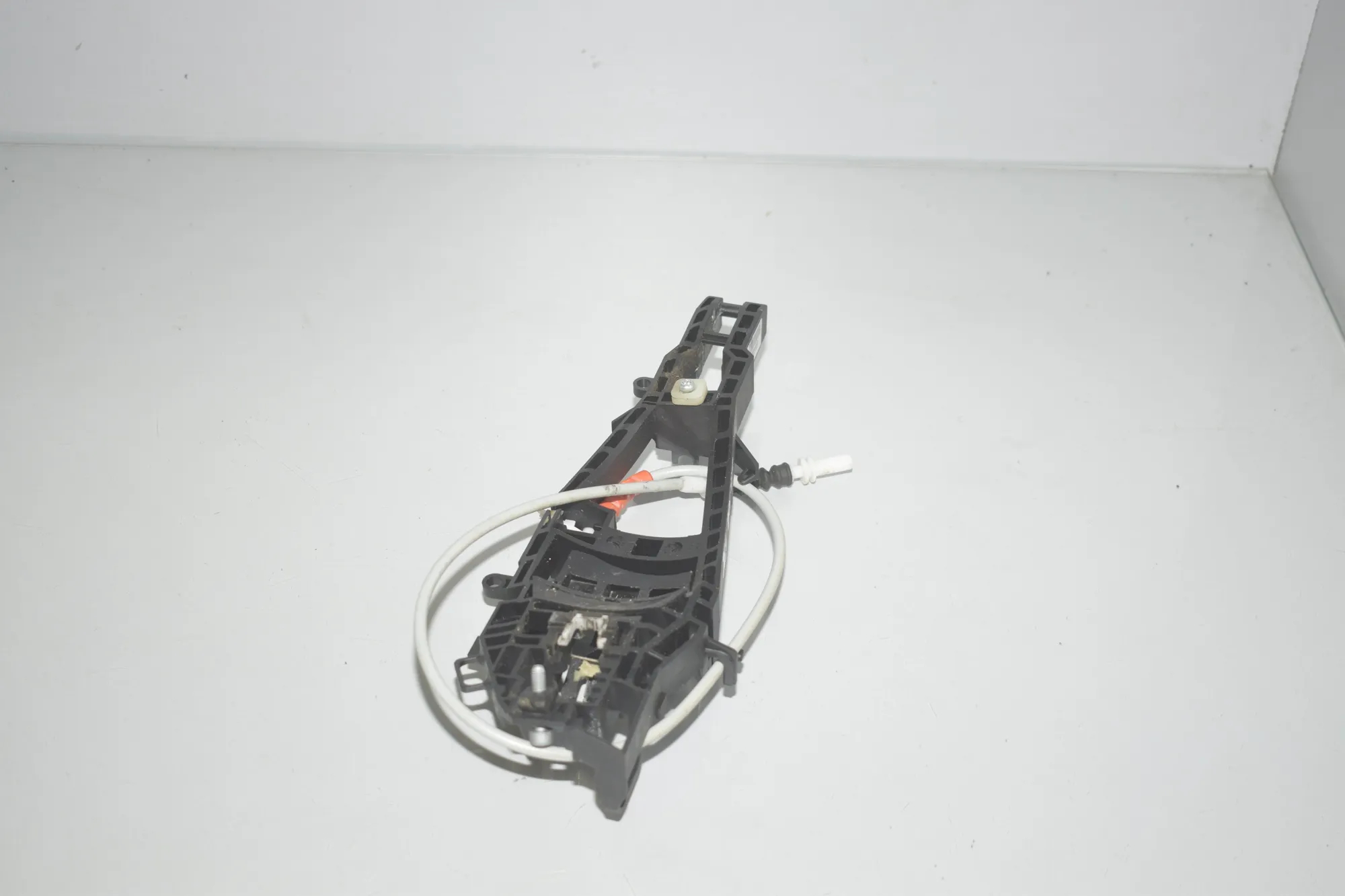 Rear Left Door Interior Handle Frame – OEM 7380545 · BMW 4 Gran Coupe (F36) 418 d 2017 – 3