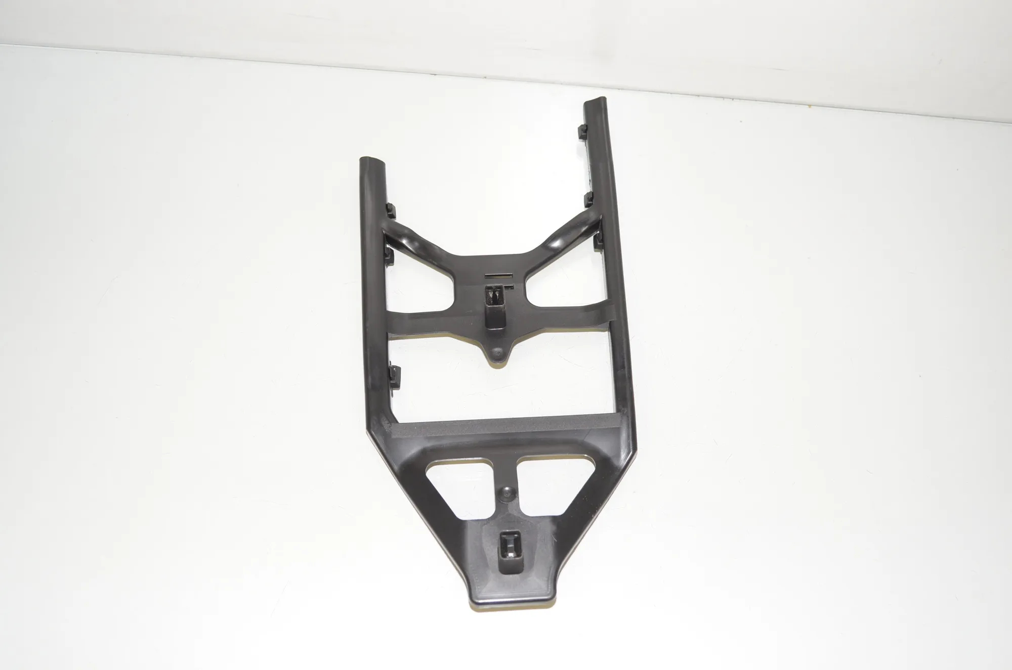 Bracket – OEM 6991131 · BMW 3 Touring (G21) (2019 - -) 330 e Plug-in-Hybrid 2020 – 2