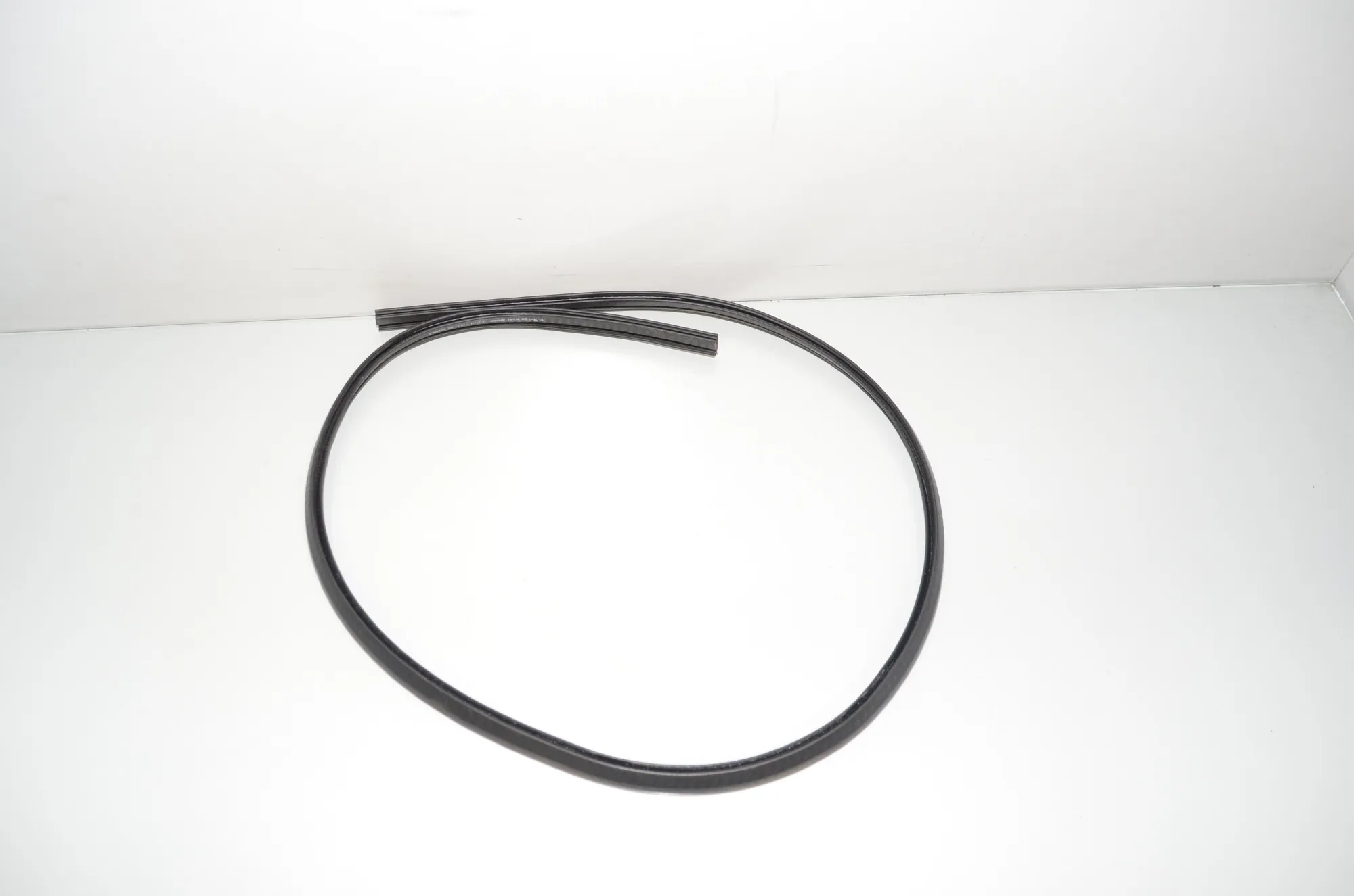 Tailgate Rubber Seal – OEM 7233913 · BMW 5 Gran Turismo (F07) 530 d 2014 – 3