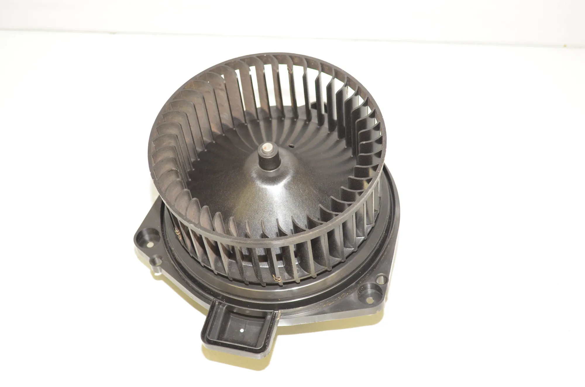 Heater Blower Fan – OEM T470307 · BMW 3 Touring (G21) (2019 - -) 330 e Plug-in-Hybrid 2020