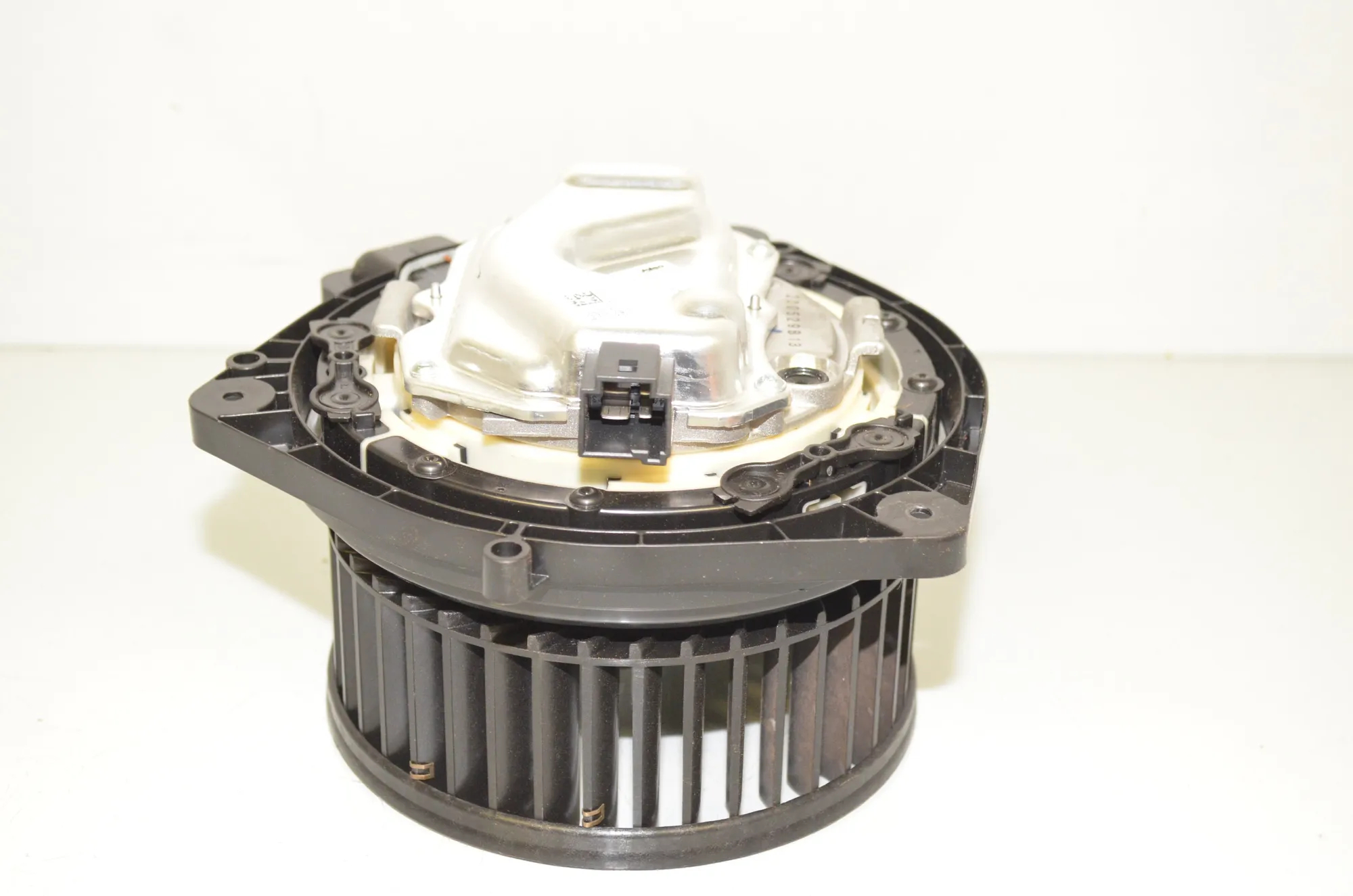 Heater Blower Fan – OEM T470307 · BMW 3 Touring (G21) (2019 - -) 330 e Plug-in-Hybrid 2020 – 4