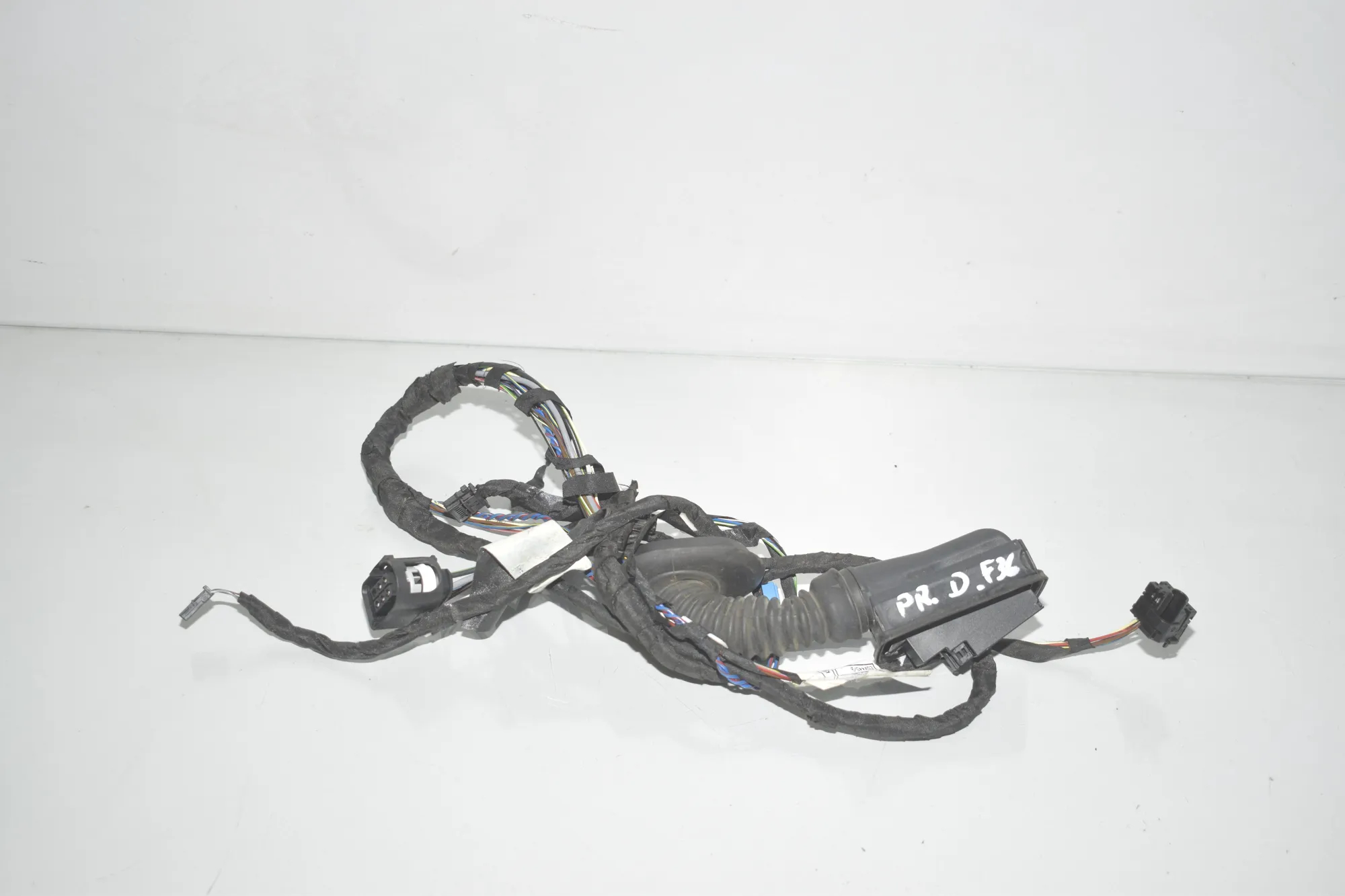 Front Right Door Wiring – OEM 9325897 · BMW 4 Gran Coupe (F36) 418 d 2017 – 2