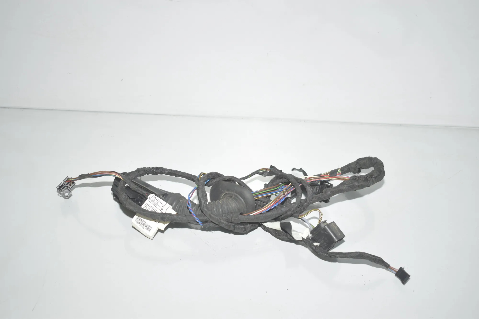Front Right Door Wiring – OEM 9325897 · BMW 4 Gran Coupe (F36) 418 d 2017 – 3