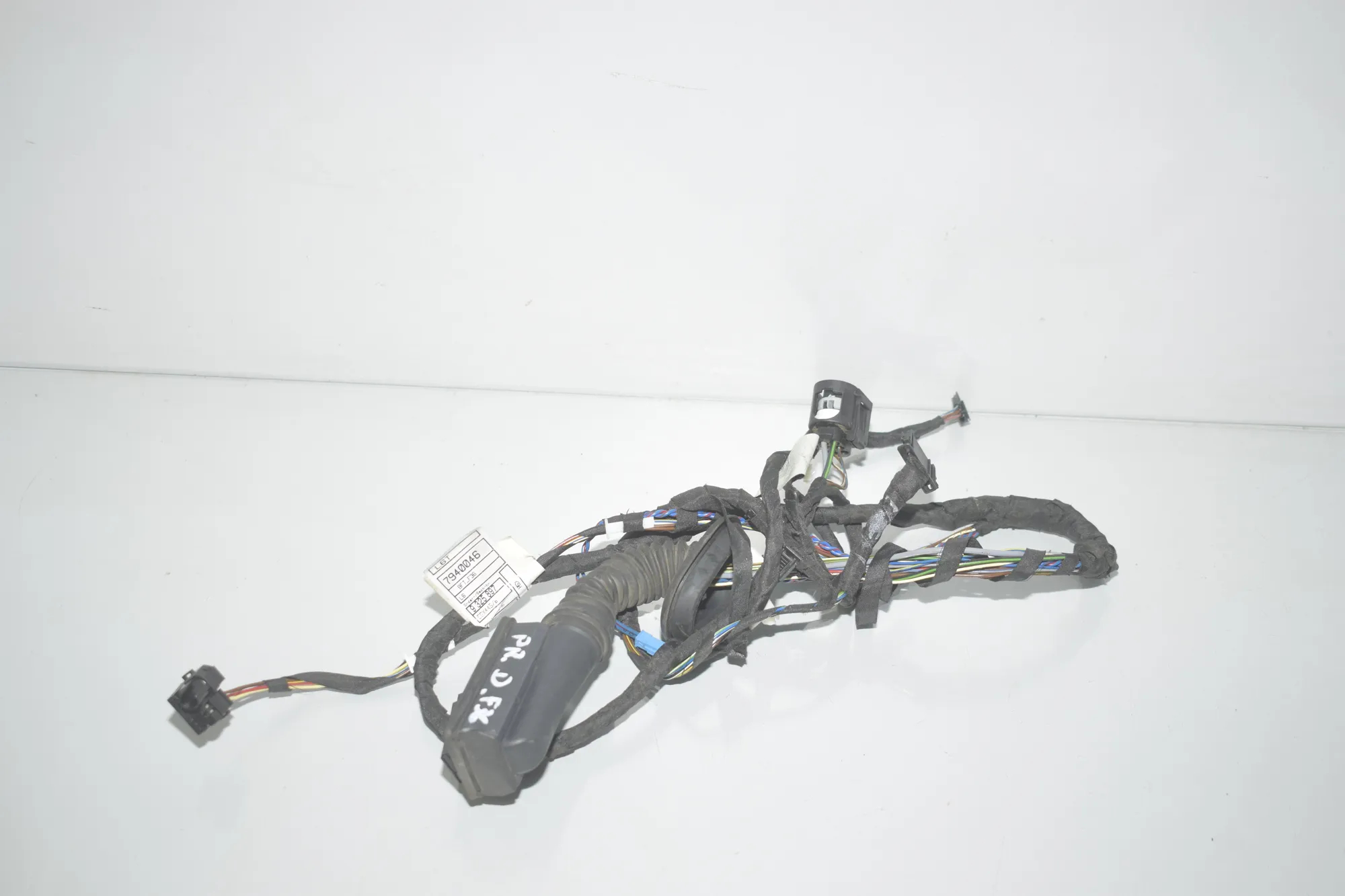 Front Right Door Wiring – OEM 9325897 · BMW 4 Gran Coupe (F36) 418 d 2017