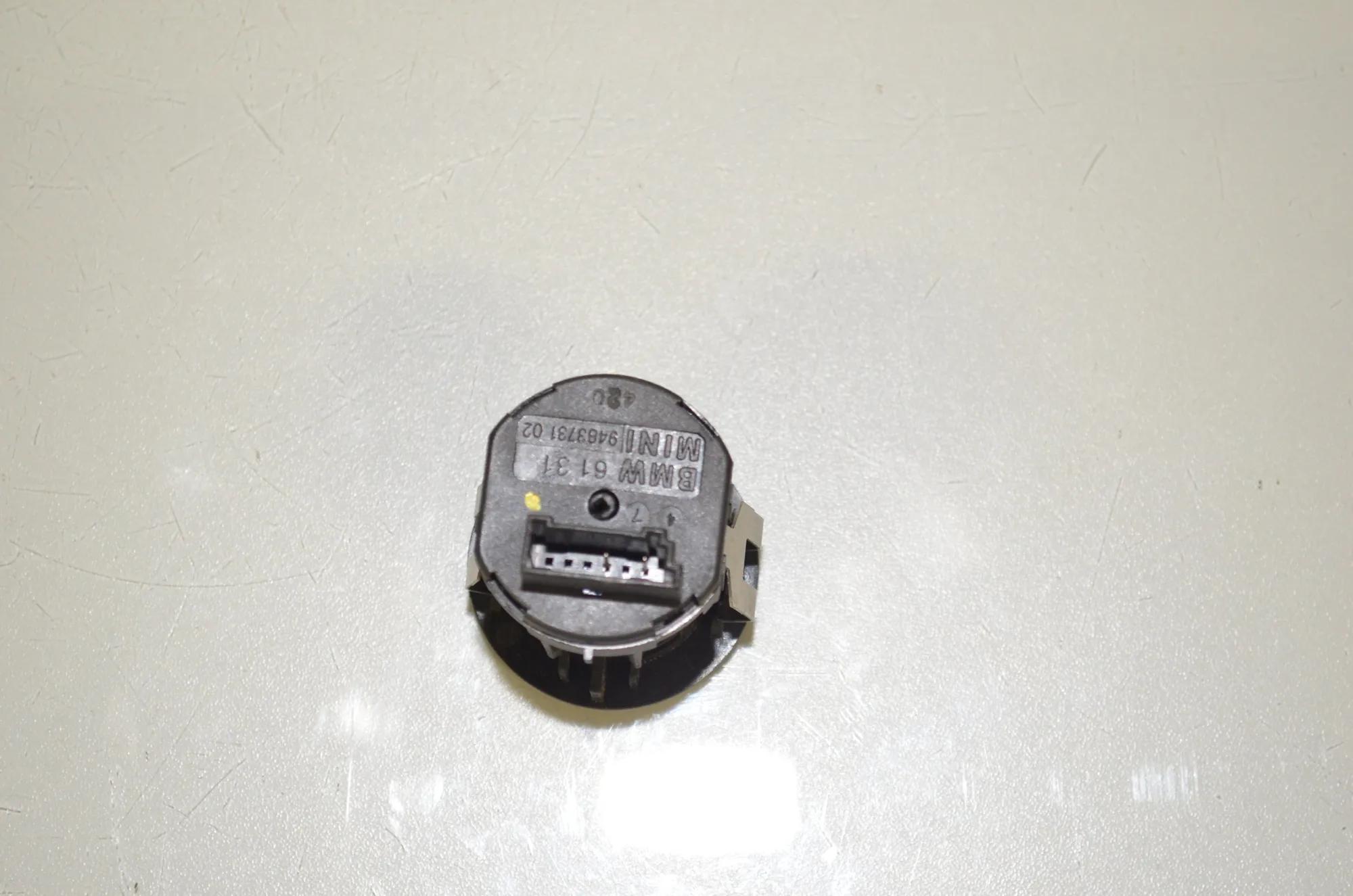 SRS Switch – OEM 9483731 · BMW 3 Touring (G21) (2019 - -) 330 e Plug-in-Hybrid 2020 – 3
