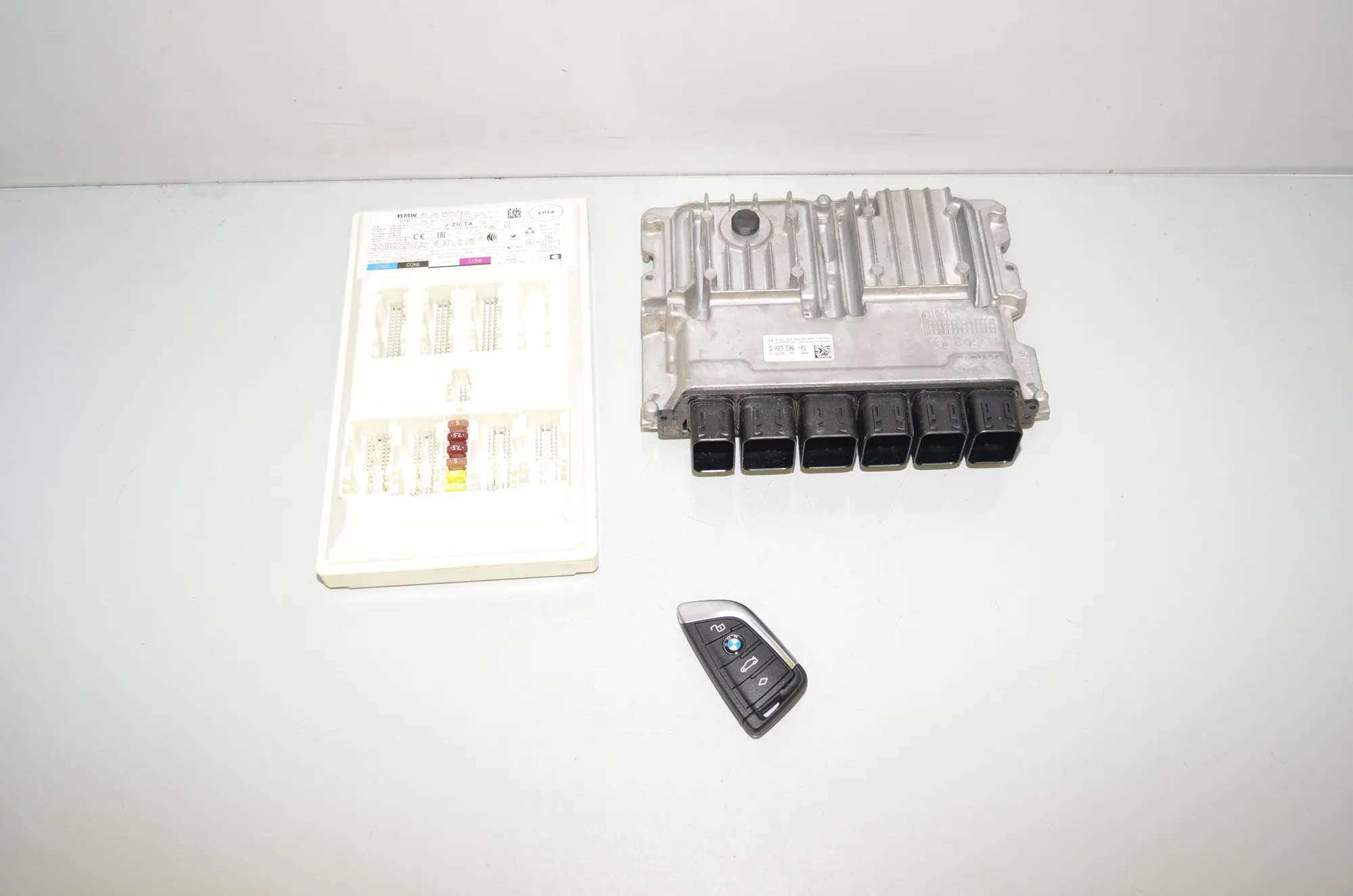 Engine Ignition ECU Set – OEM 5A34CF9 · BMW 3 Touring (G21) (2019 - -) 330 e Plug-in-Hybrid 2020