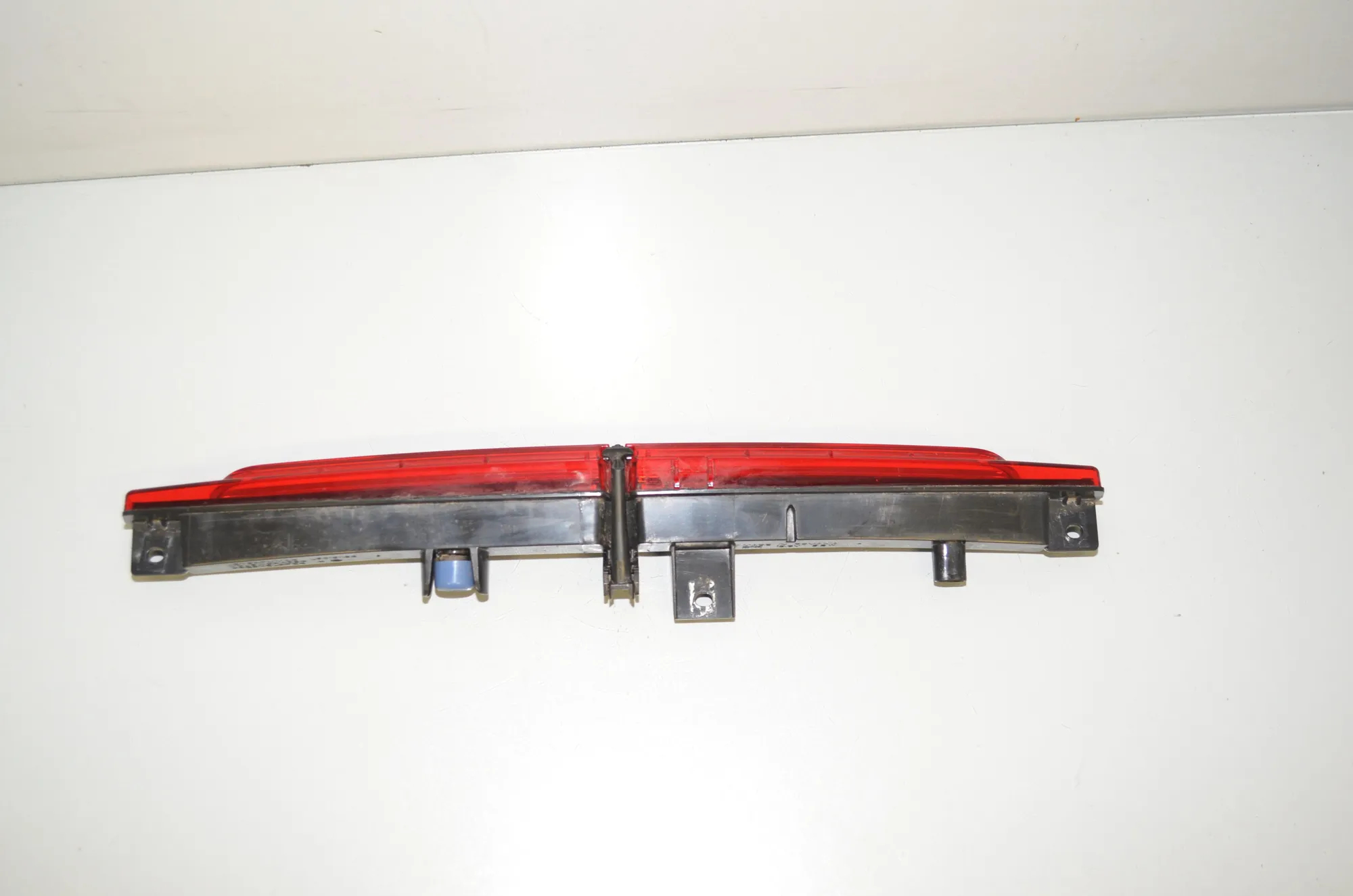 Rear Third Brake Stop Light – OEM 7420478 · BMW 3 Touring (G21) (2019 - -) 330 e Plug-in-Hybrid 2020 – 2