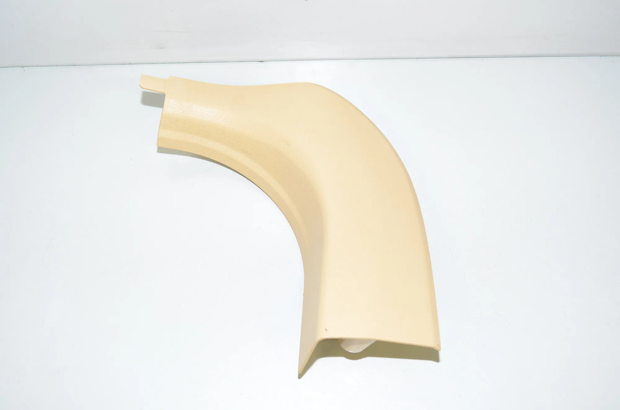 Front Right Interior Step Trim – OEM 9138942 · BMW 5 Gran Turismo (F07) 530 d 2014 – 2