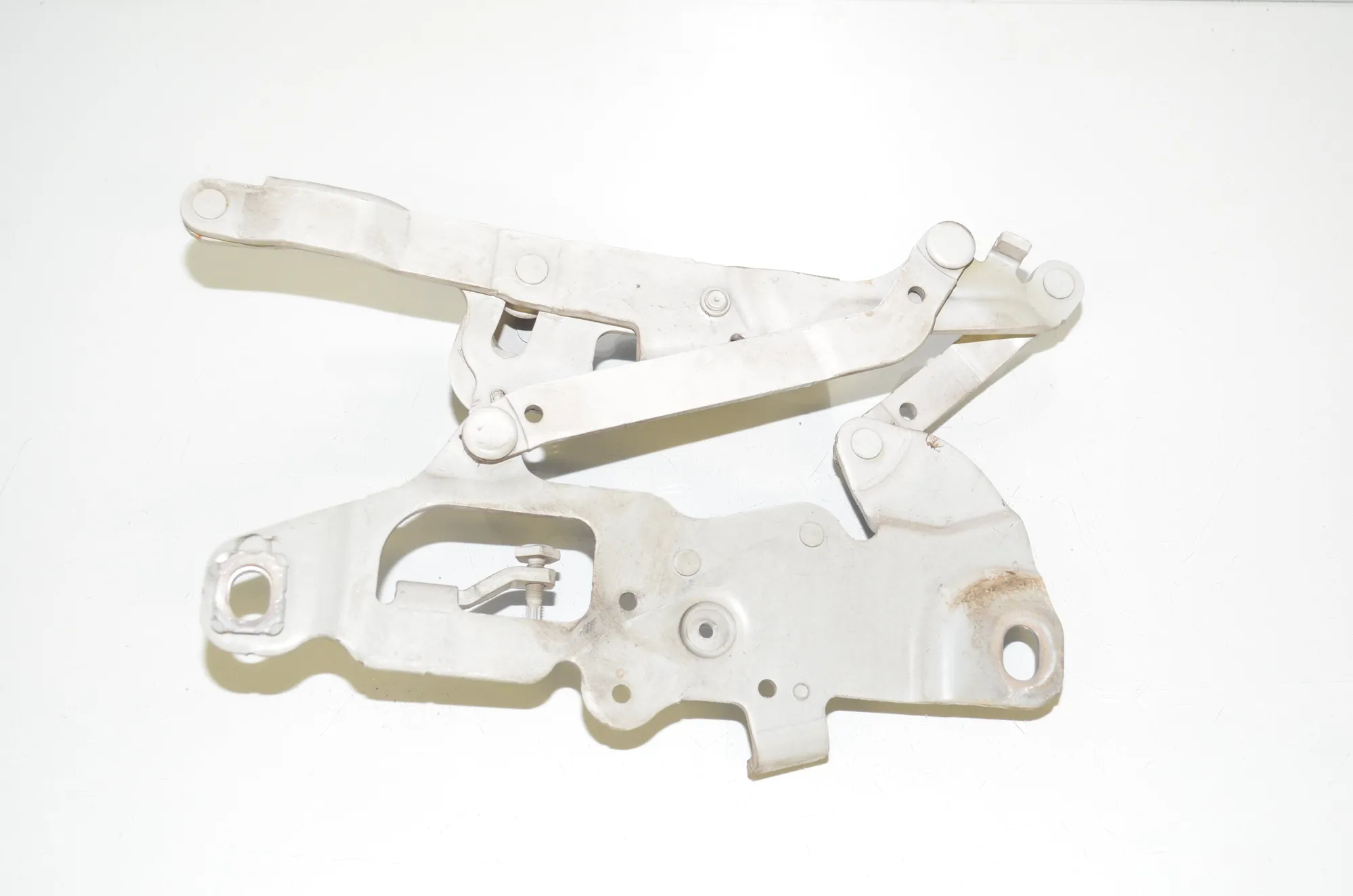 Front Left Bonnet Hinge – OEM 7249887 · BMW 5 Touring (F11) 530 d xDrive 2013 – 4