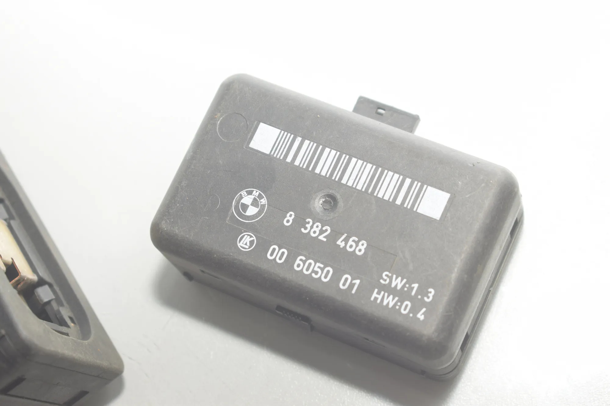 Rain Sensor – OEM 8382468 · BMW 5 (E39) BMW 5 (E39) 520 d 2003 – 6