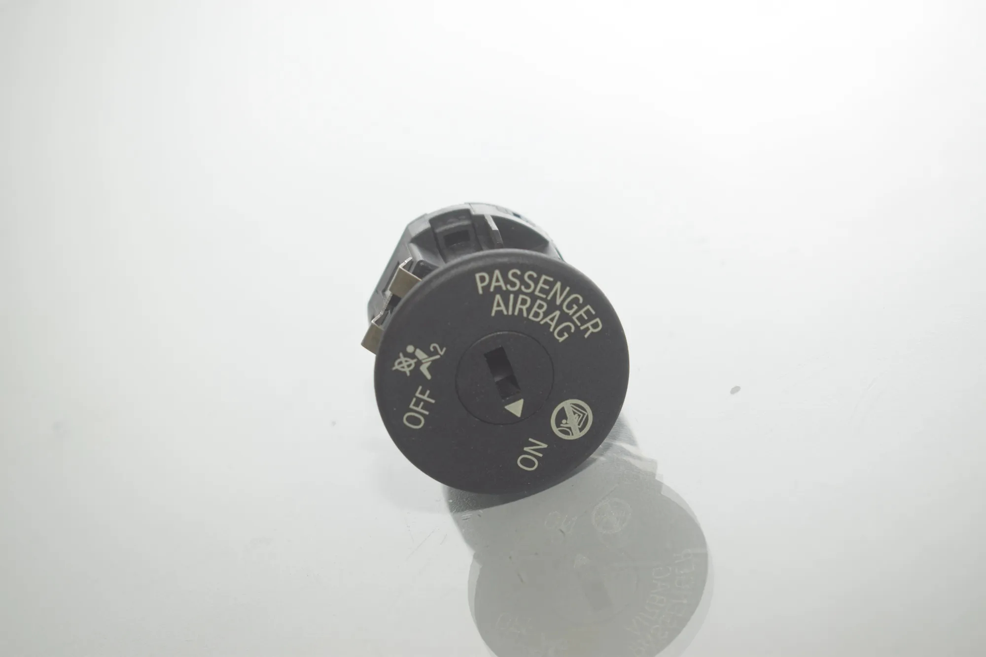 SRS Switch – OEM 9326501 · BMW 4 Gran Coupe (F36) 418 d 2017 – 2