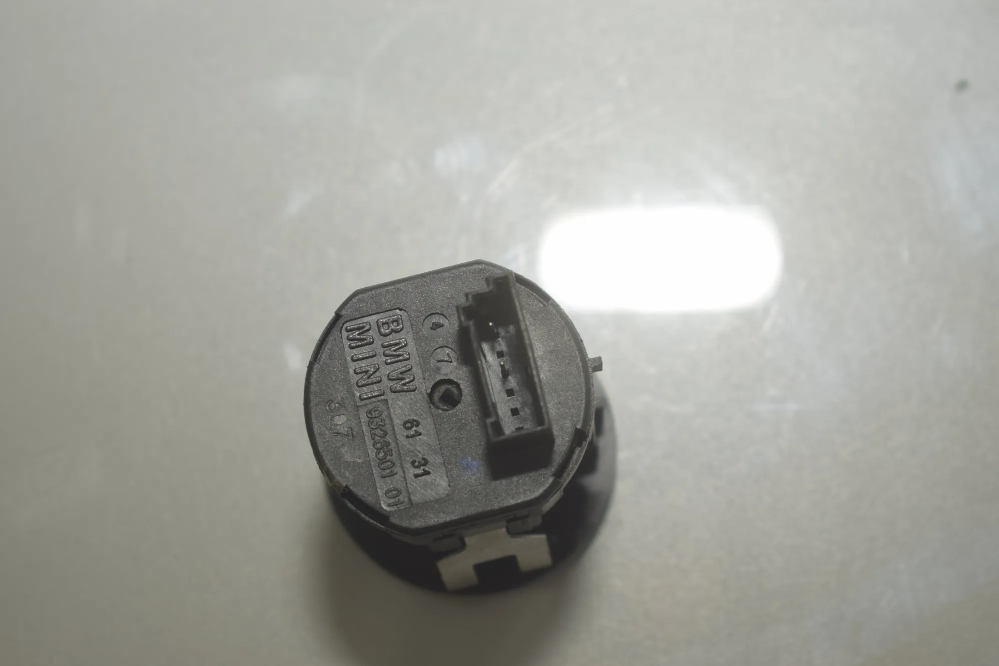 SRS Switch – OEM 9326501 · BMW 4 Gran Coupe (F36) 418 d 2017 – 6