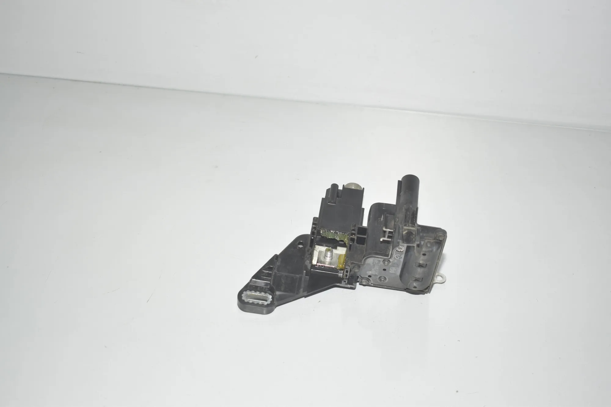 Power Distribution Unit – OEM 9356158 · BMW 4 Gran Coupe (F36) 418 d 2017 – 3