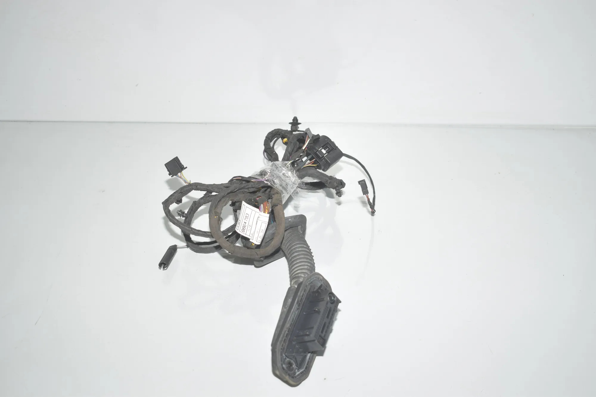 Rear Right Door Wiring – OEM 8864793 · BMW 5 Gran Turismo (F07) 530 d 2014 – 3