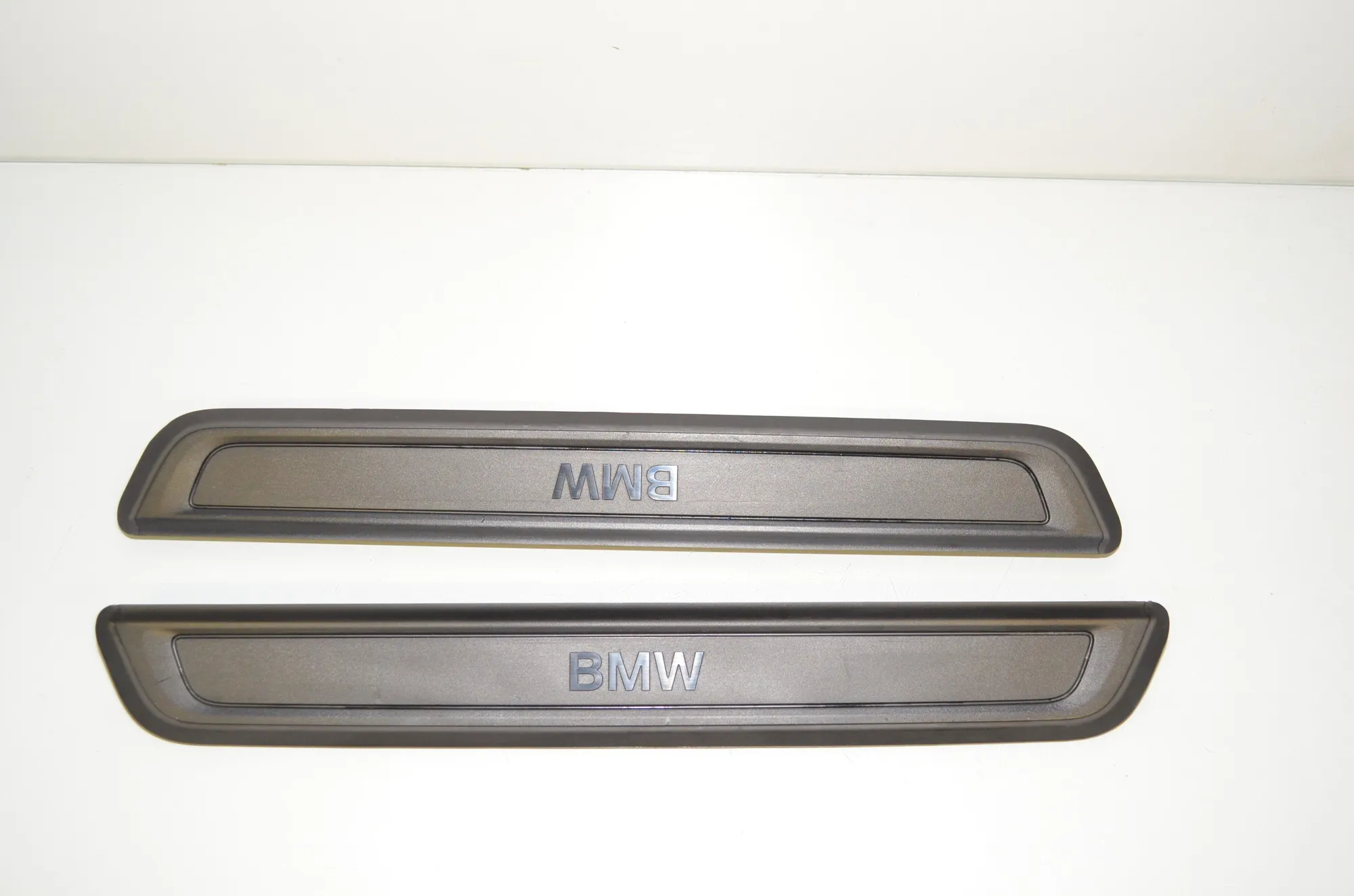 Door Sill Trim Kit – OEM 7407377 · BMW 3 Touring (G21) (2019 - -) 330 e Plug-in-Hybrid 2020