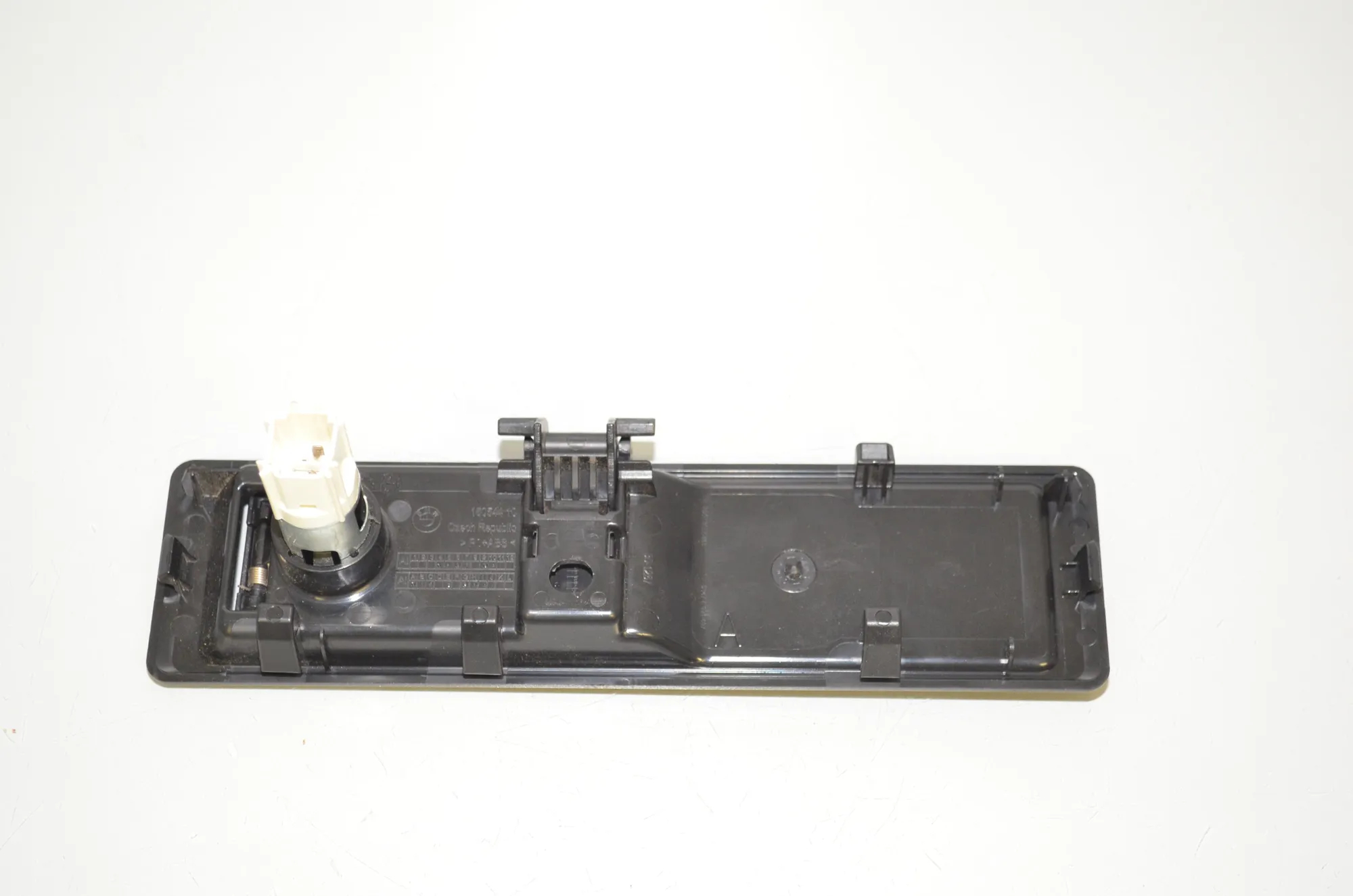 Other Boot Trunk Parts – OEM 6998521 · BMW 3 Touring (G21) (2019 - -) 330 e Plug-in-Hybrid 2020 – 4