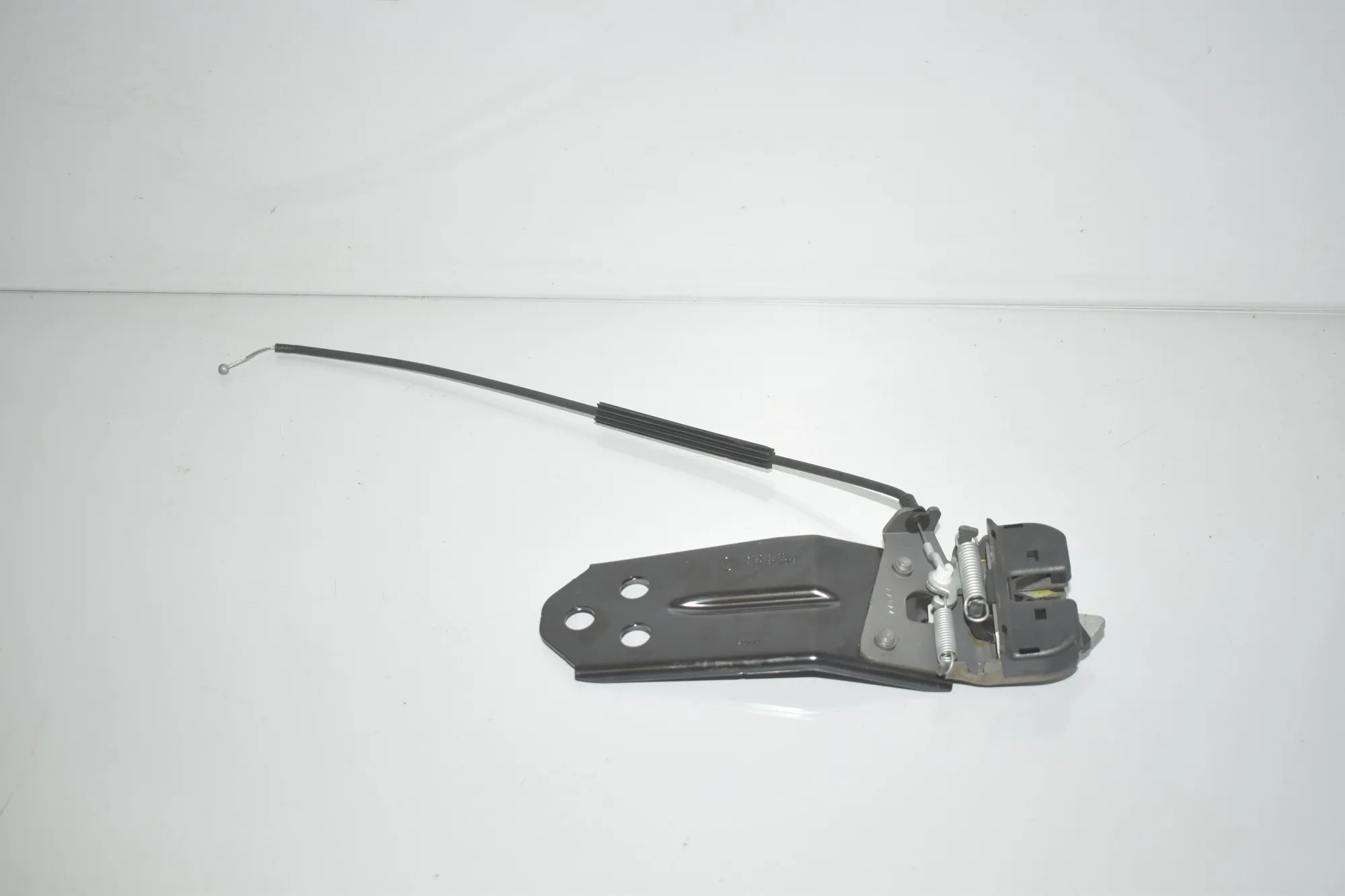 Rear Seat Backrest Lock – OEM 7329296 · BMW 5 Gran Turismo (F07) 530 d 2014