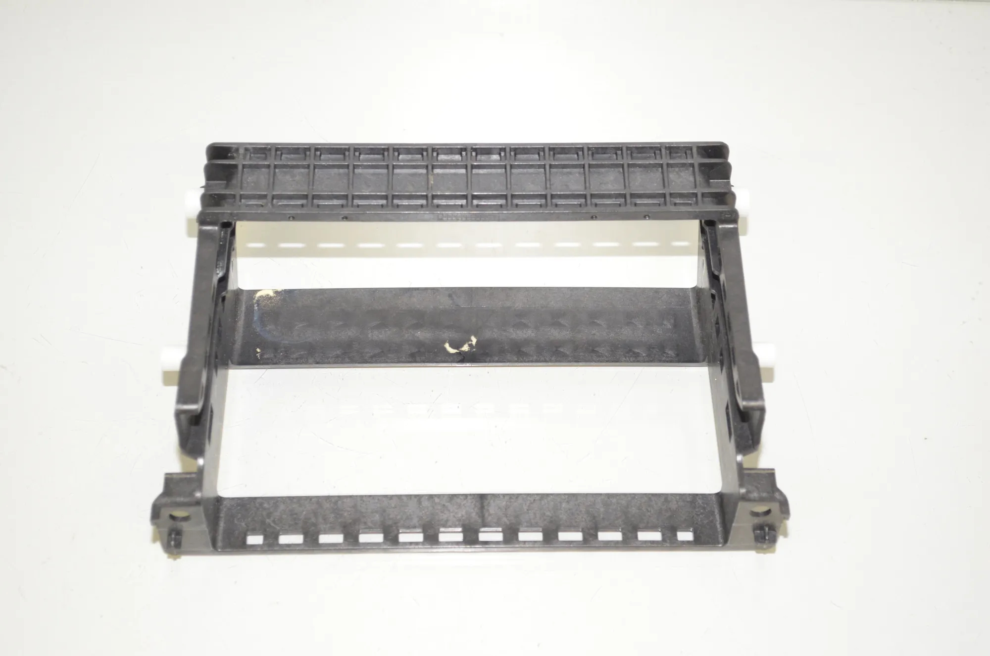 Bracket – OEM 6821238 · BMW 3 Touring (G21) (2019 - -) 330 e Plug-in-Hybrid 2020 – 2