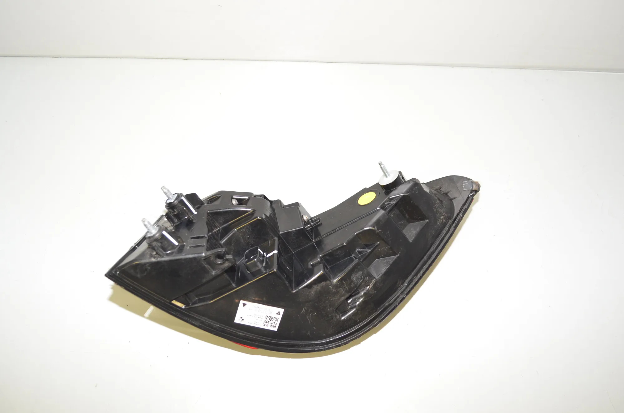 Rear Left Tail Light – OEM 7442757 · BMW 3 Touring (G21) (2019 - -) 330 e Plug-in-Hybrid 2020 – 3