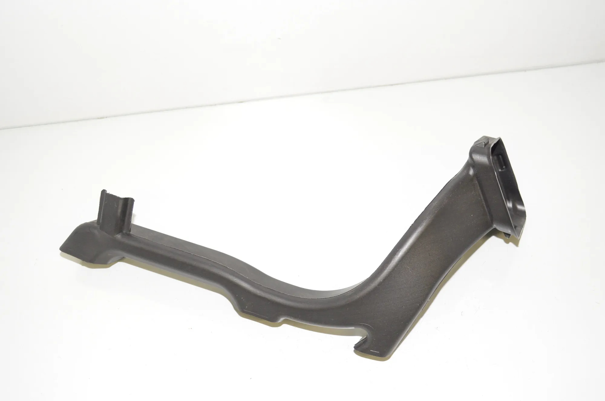 Interior Air Duct Channel – OEM 6805554 · BMW 3 Touring (G21) (2019 - -) 330 e Plug-in-Hybrid 2020